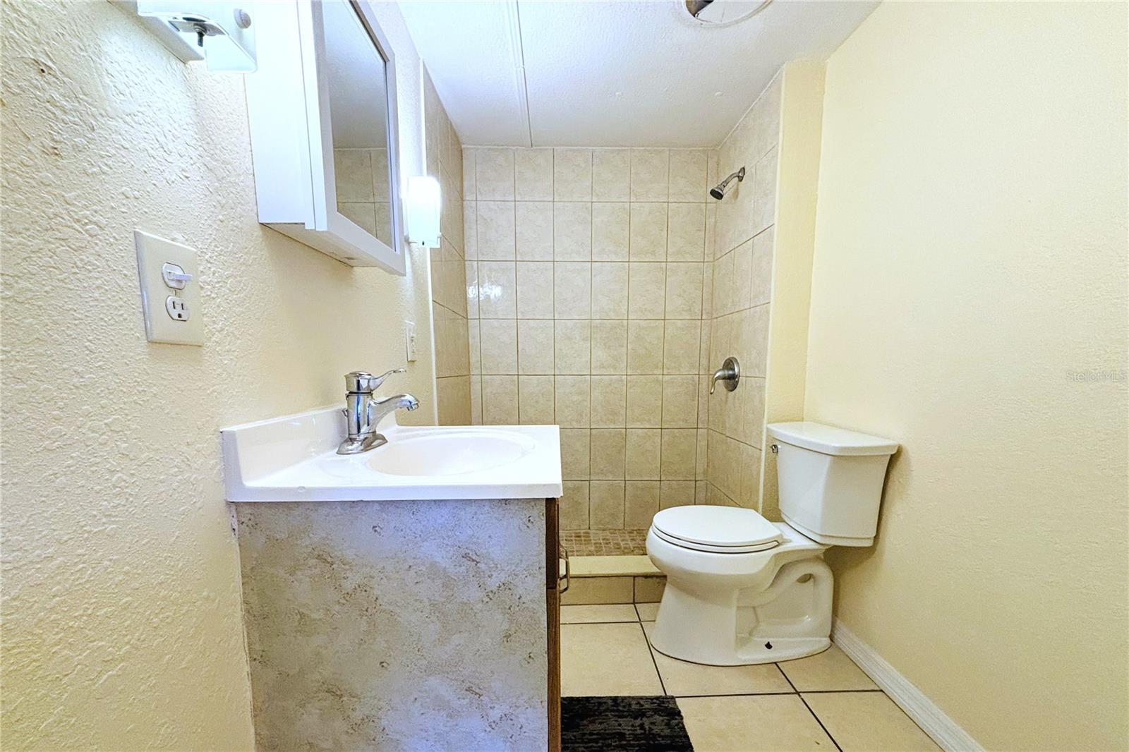 1845 Dixie Ln Property Photo 8
