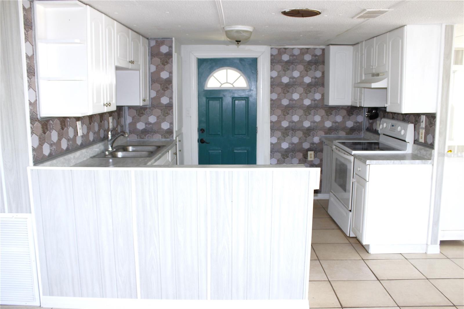 1845 Dixie Ln Property Photo 9