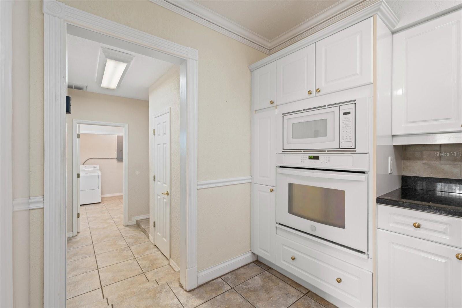 230 Garden Cir Property Photo 12