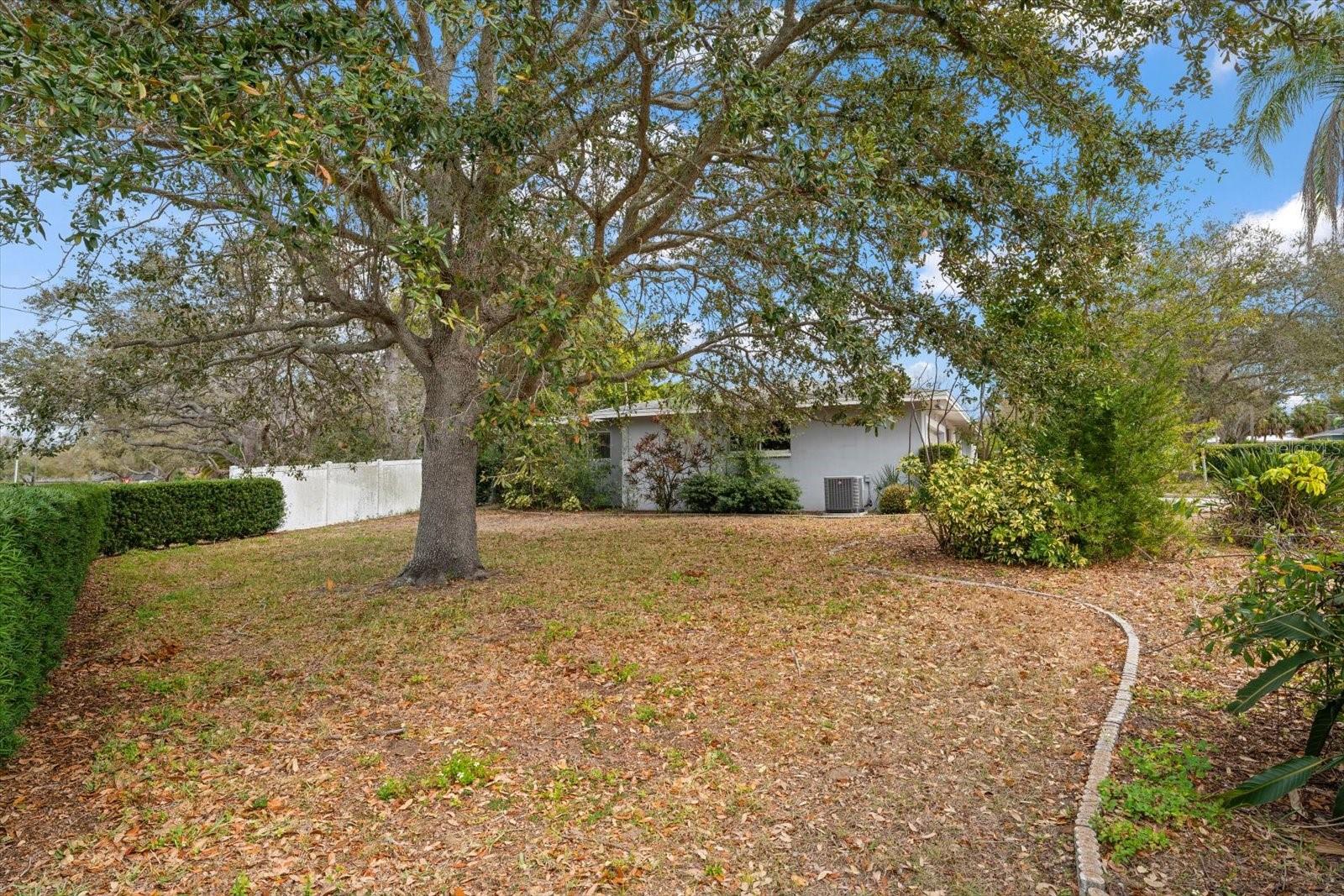 230 Garden Cir Property Photo 33