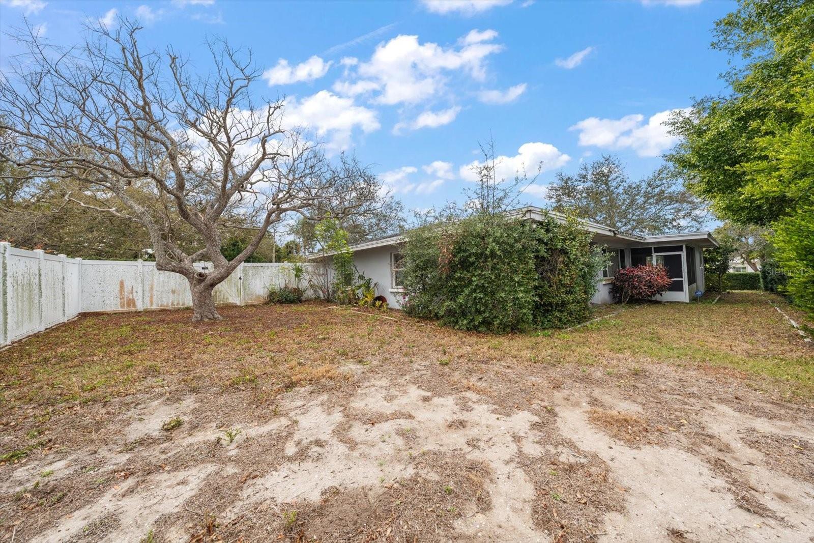 230 Garden Cir Property Photo 39