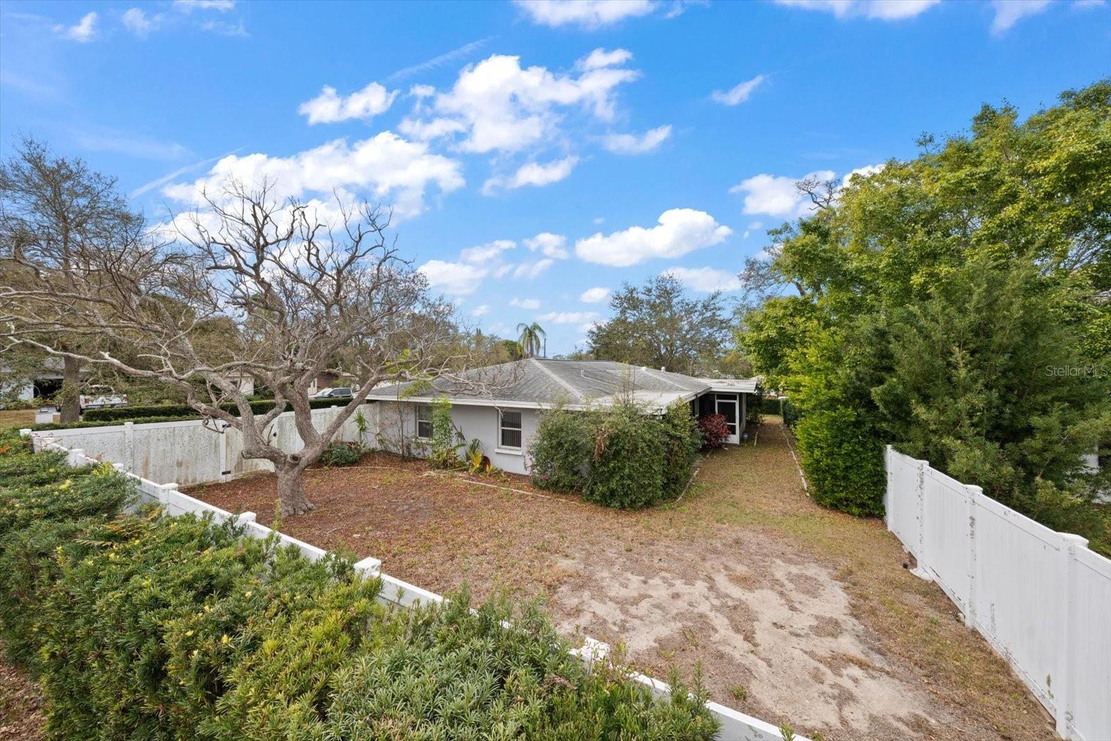 230 Garden Cir Property Photo 47