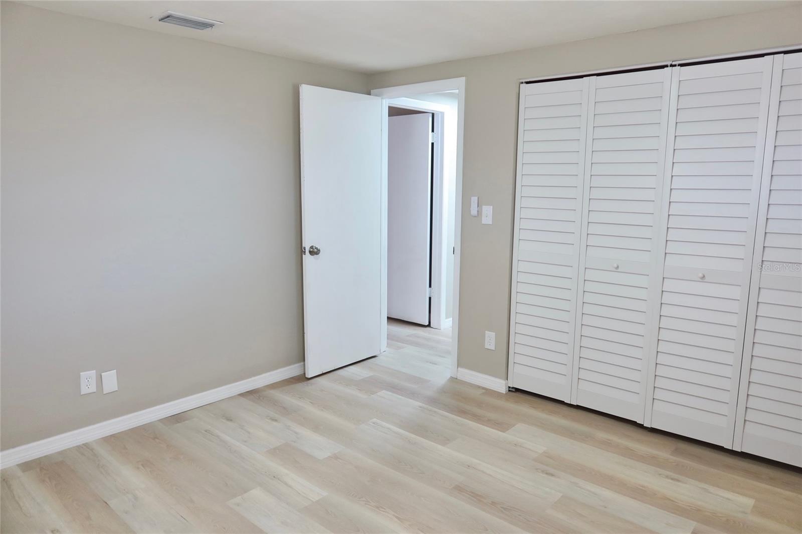 6533 Ridge Crest Dr Property Photo 18
