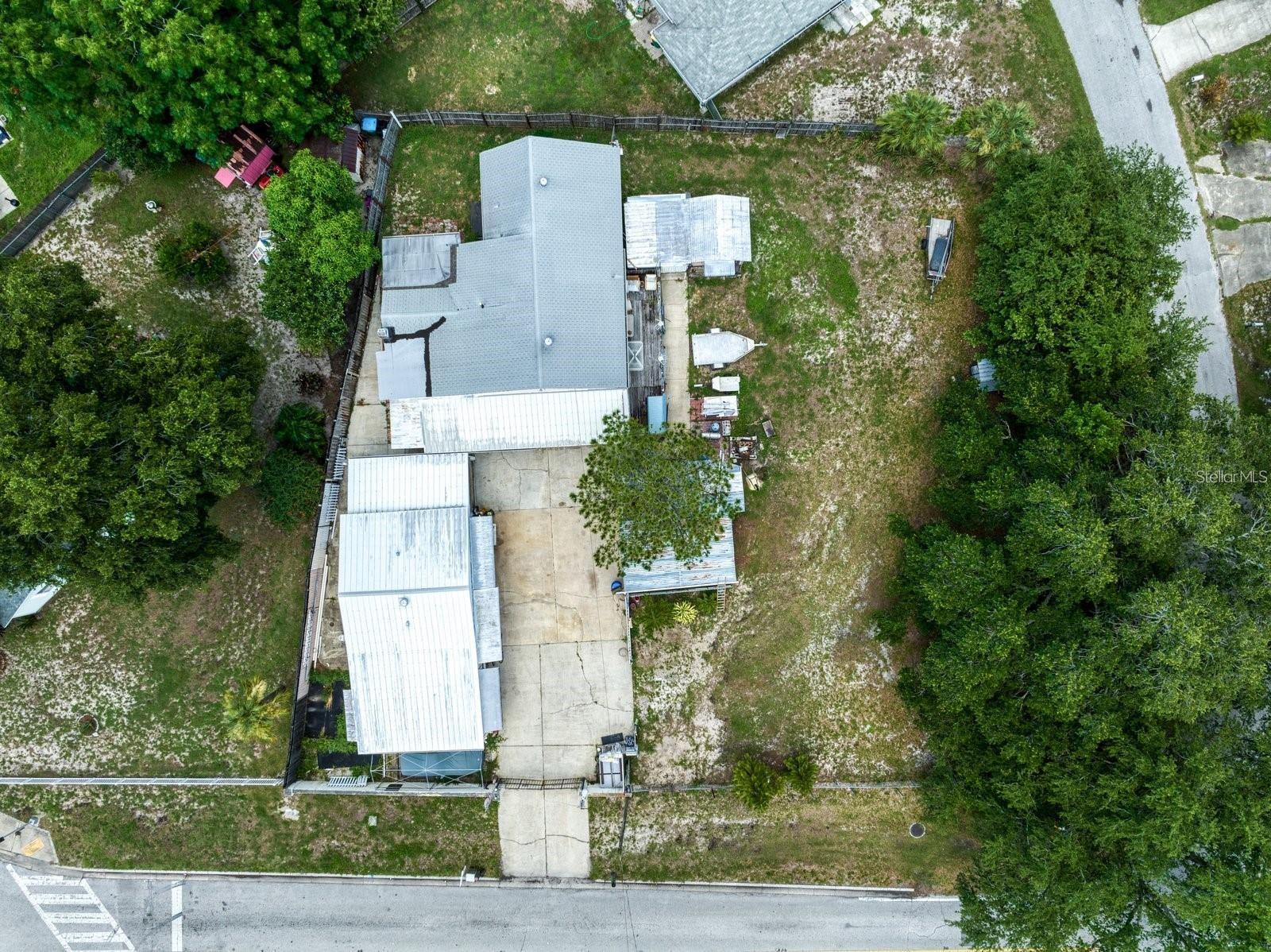 1769 Overbrook Ave Property Photo 4