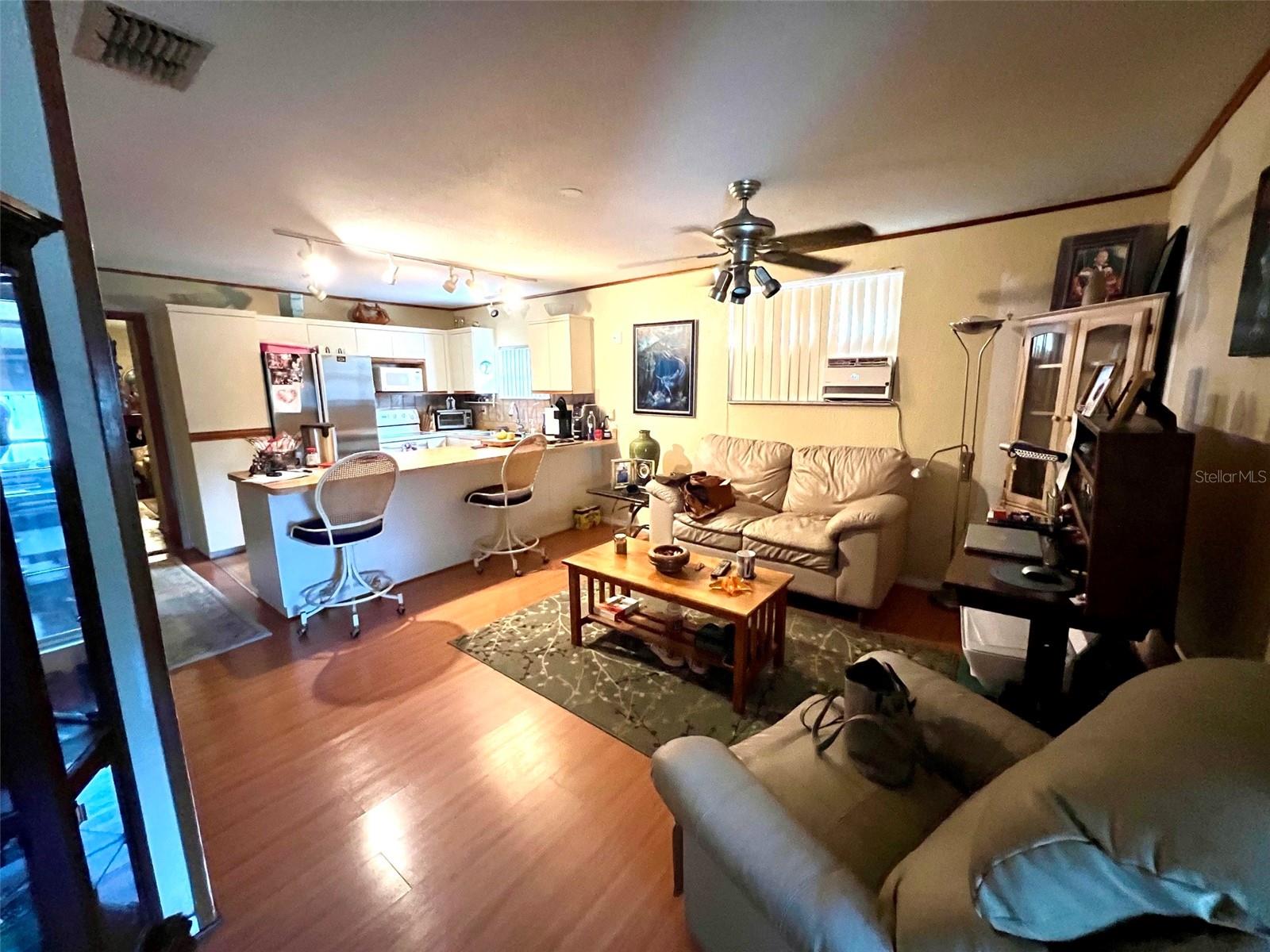 1769 Overbrook Ave Property Photo 6