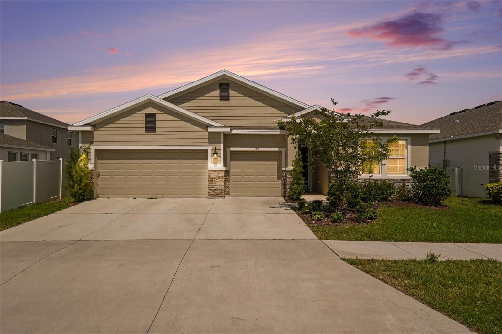 528 OCEAN SPRAY DR