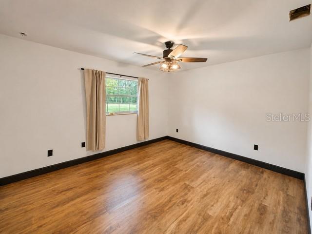 1444 Chesapeake Dr Property Photo 11