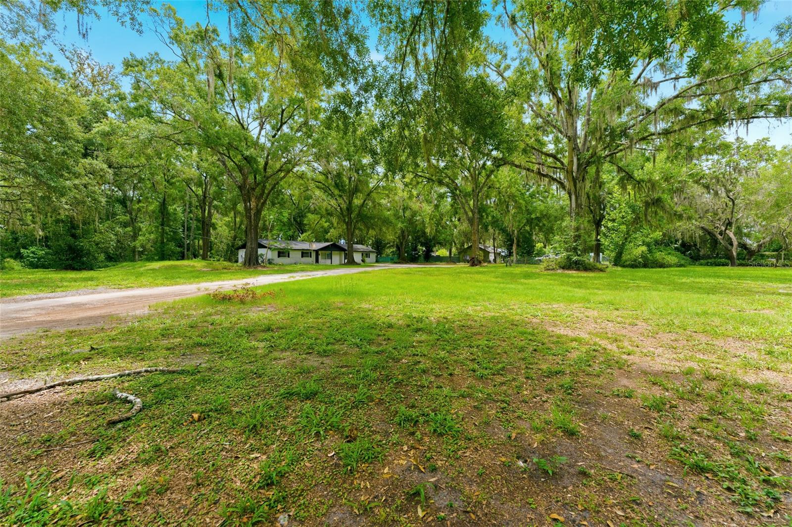 1444 Chesapeake Dr Property Photo 23