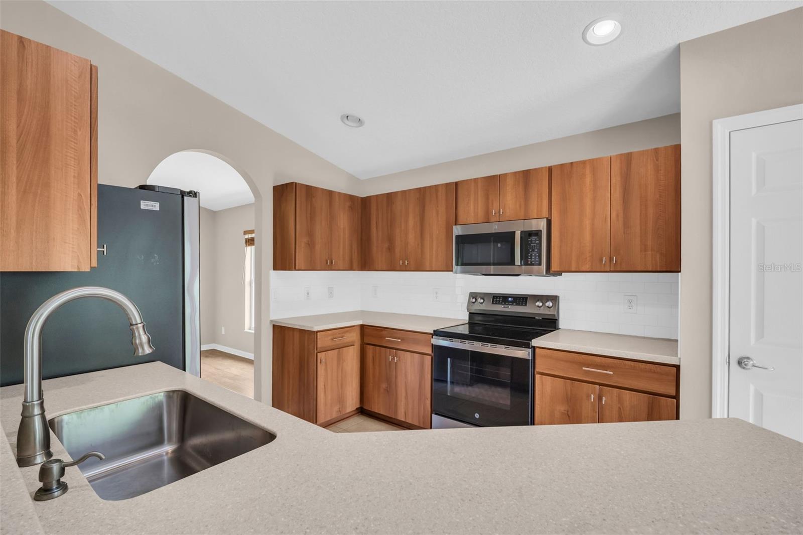 12415 Rustic View Ct Property Photo 15