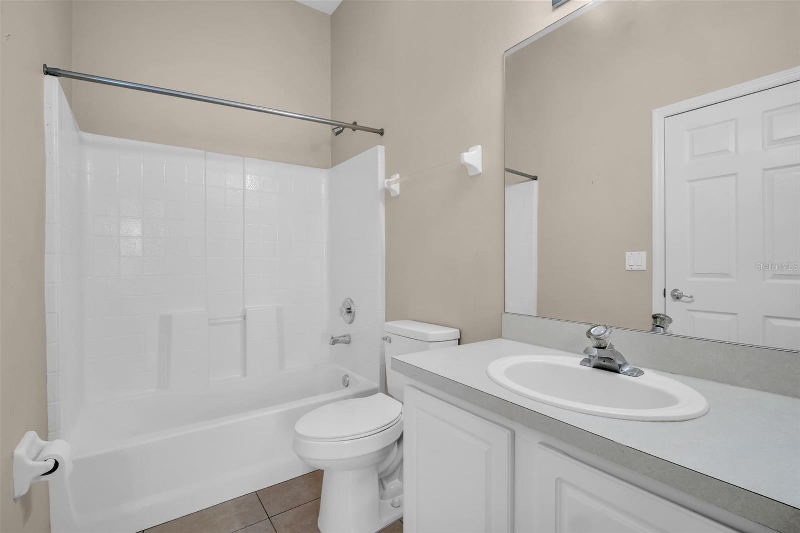 12415 Rustic View Ct Property Photo 33