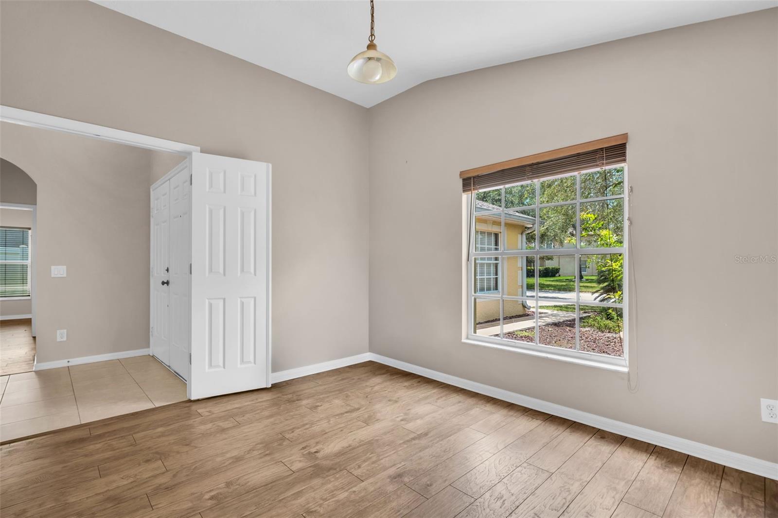 12415 Rustic View Ct Property Photo 36