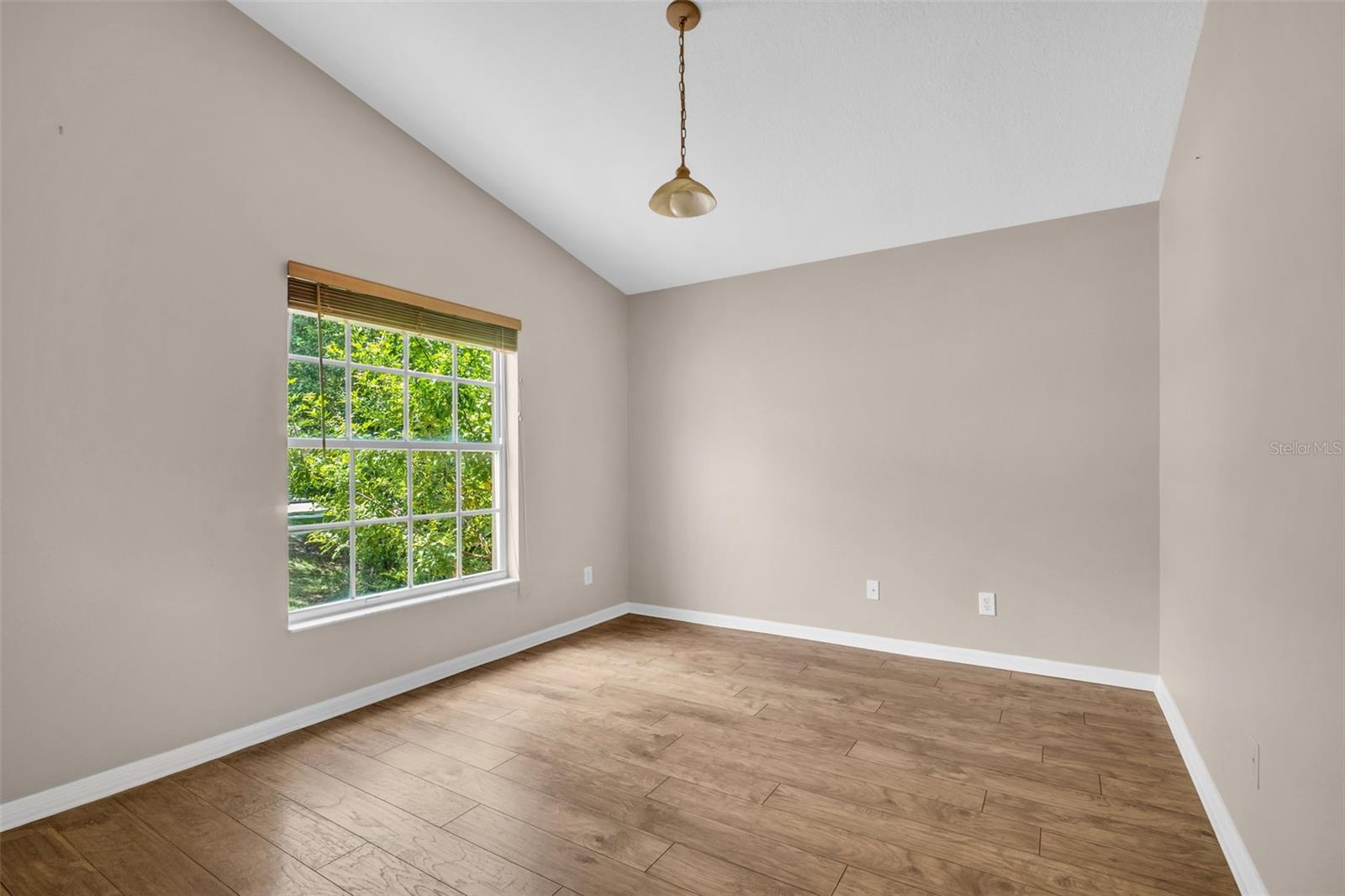 12415 Rustic View Ct Property Photo 38