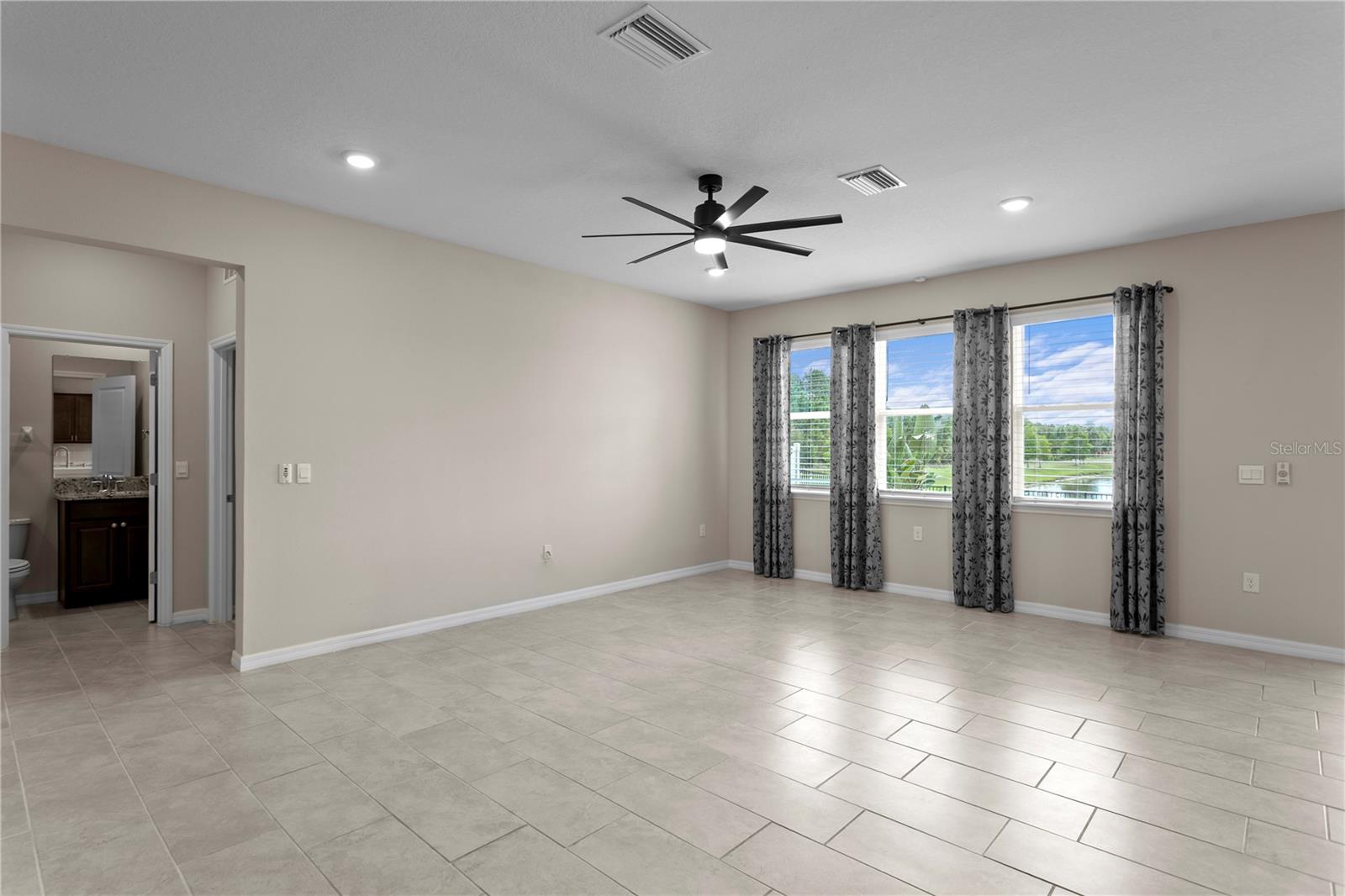 3288 Tucson Wind Pl Property Photo 9
