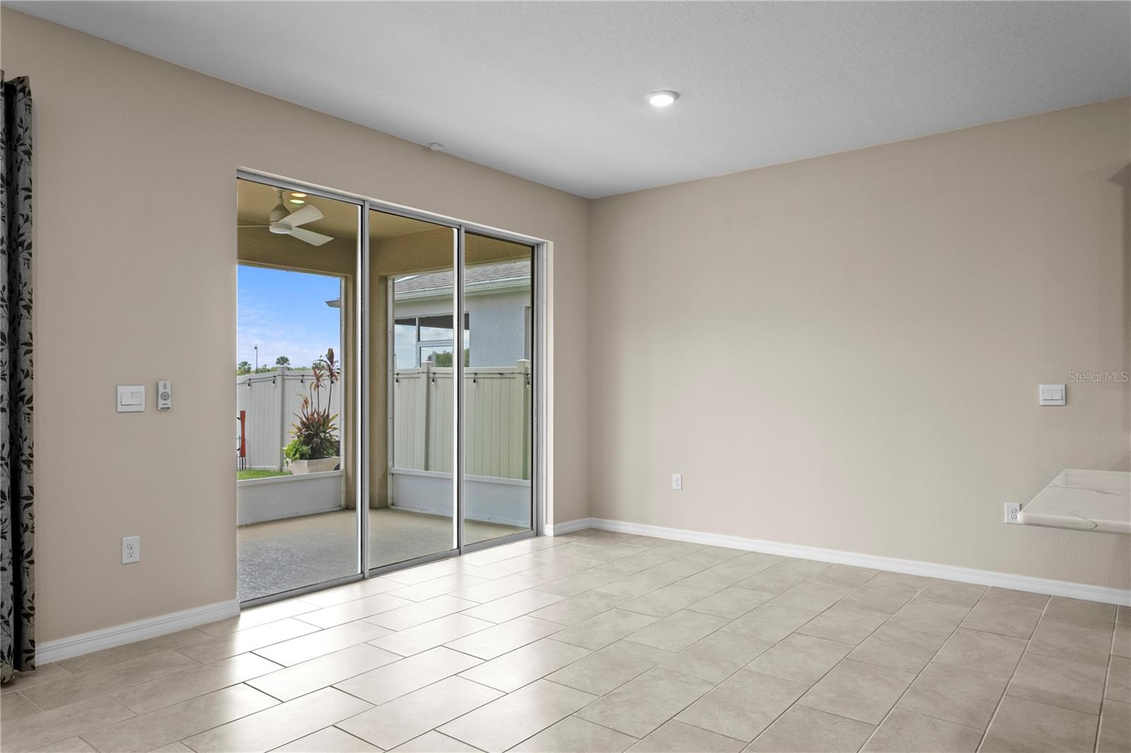 3288 Tucson Wind Pl Property Photo 16