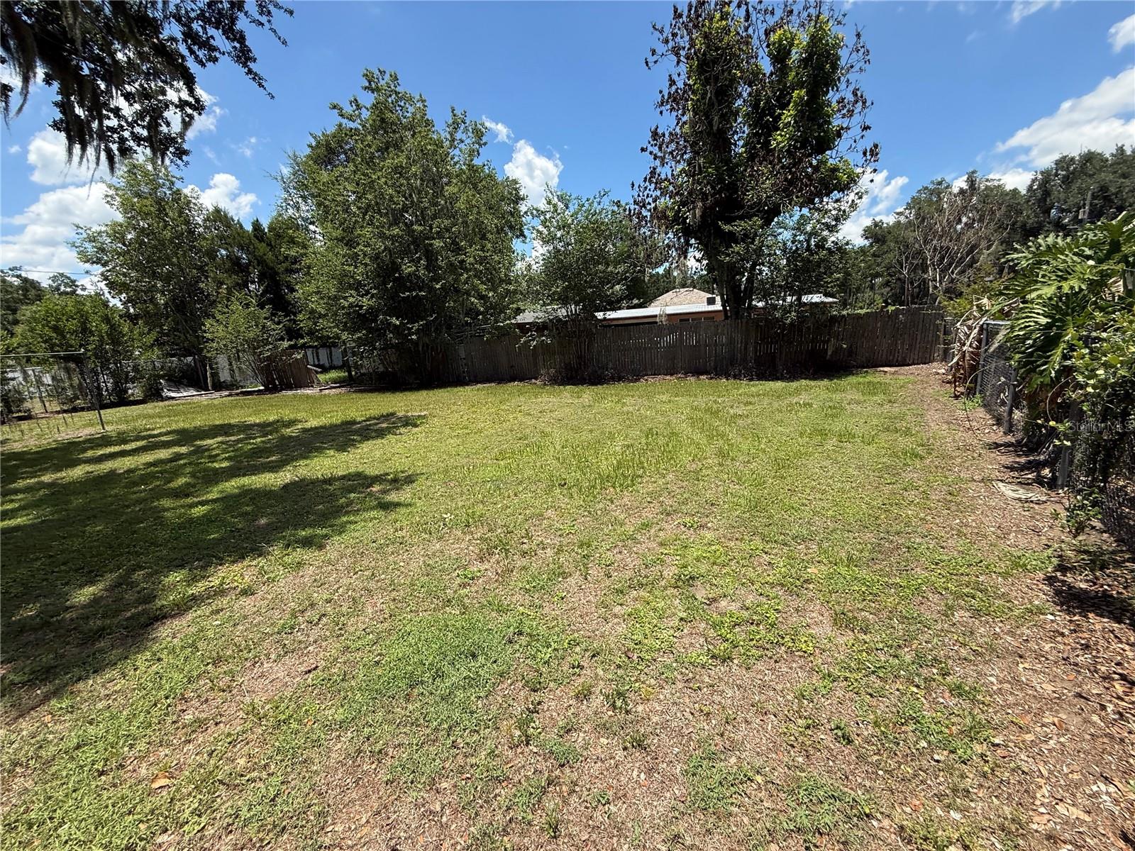 1485 Davis Ave Property Photo 16