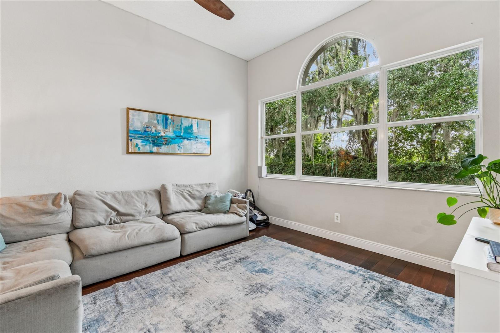 6312 Ashfield Pl Property Photo 4