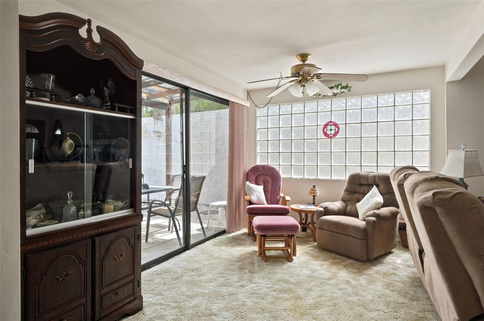 7835 Fox Den Row Property Photo 8