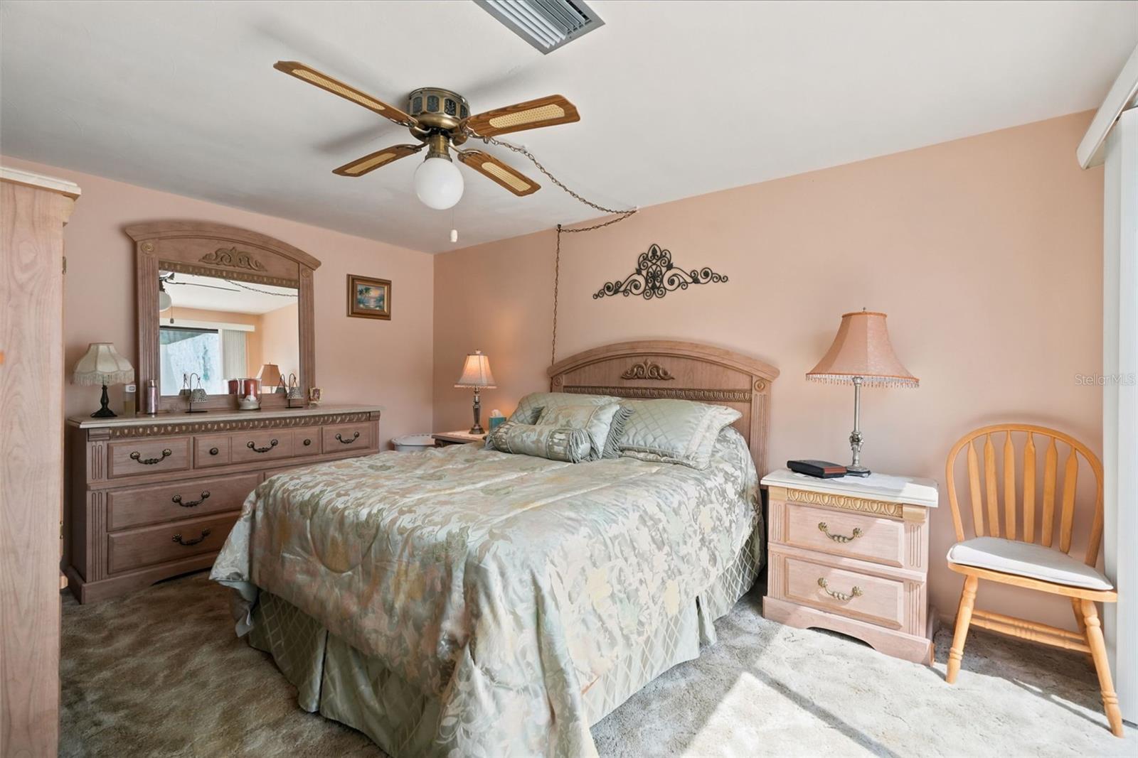 7835 Fox Den Row Property Photo 21