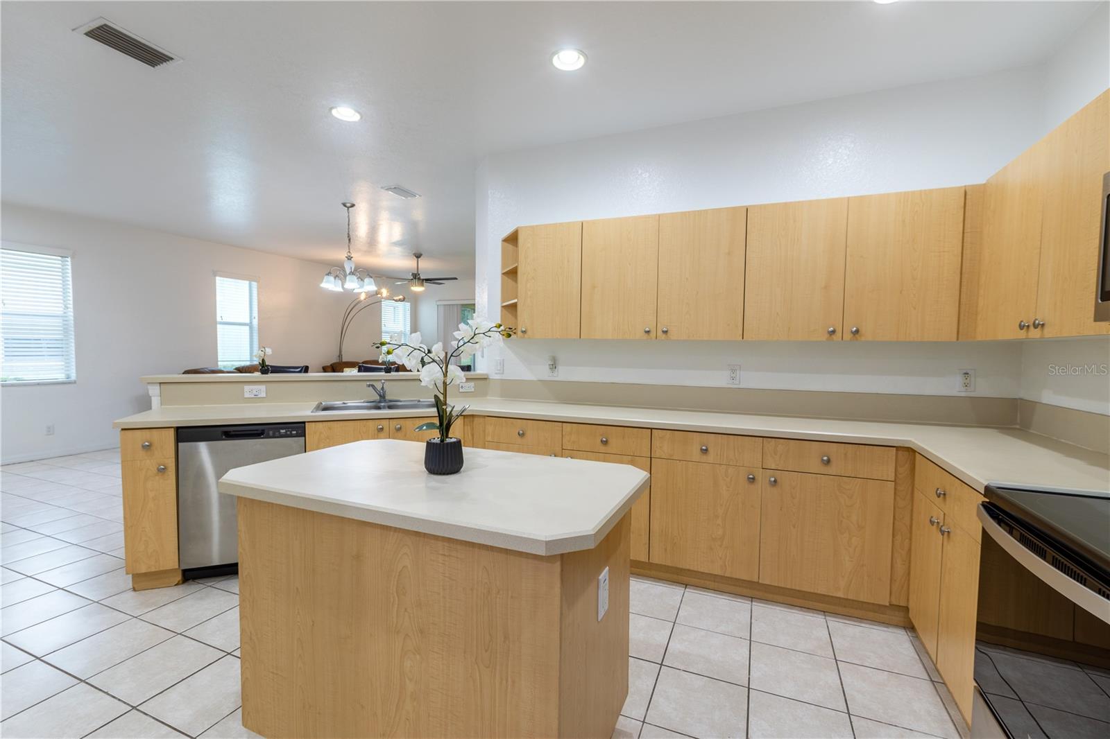 11447 Captiva Kay Dr Property Photo 10