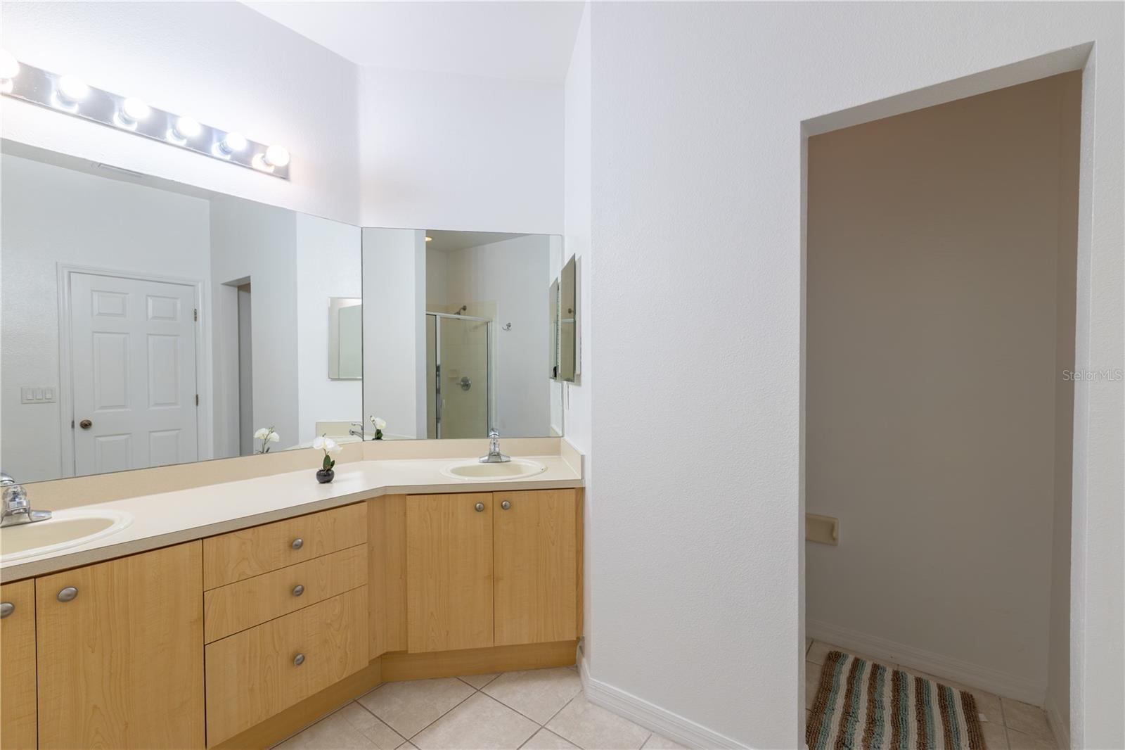 11447 Captiva Kay Dr Property Photo 16