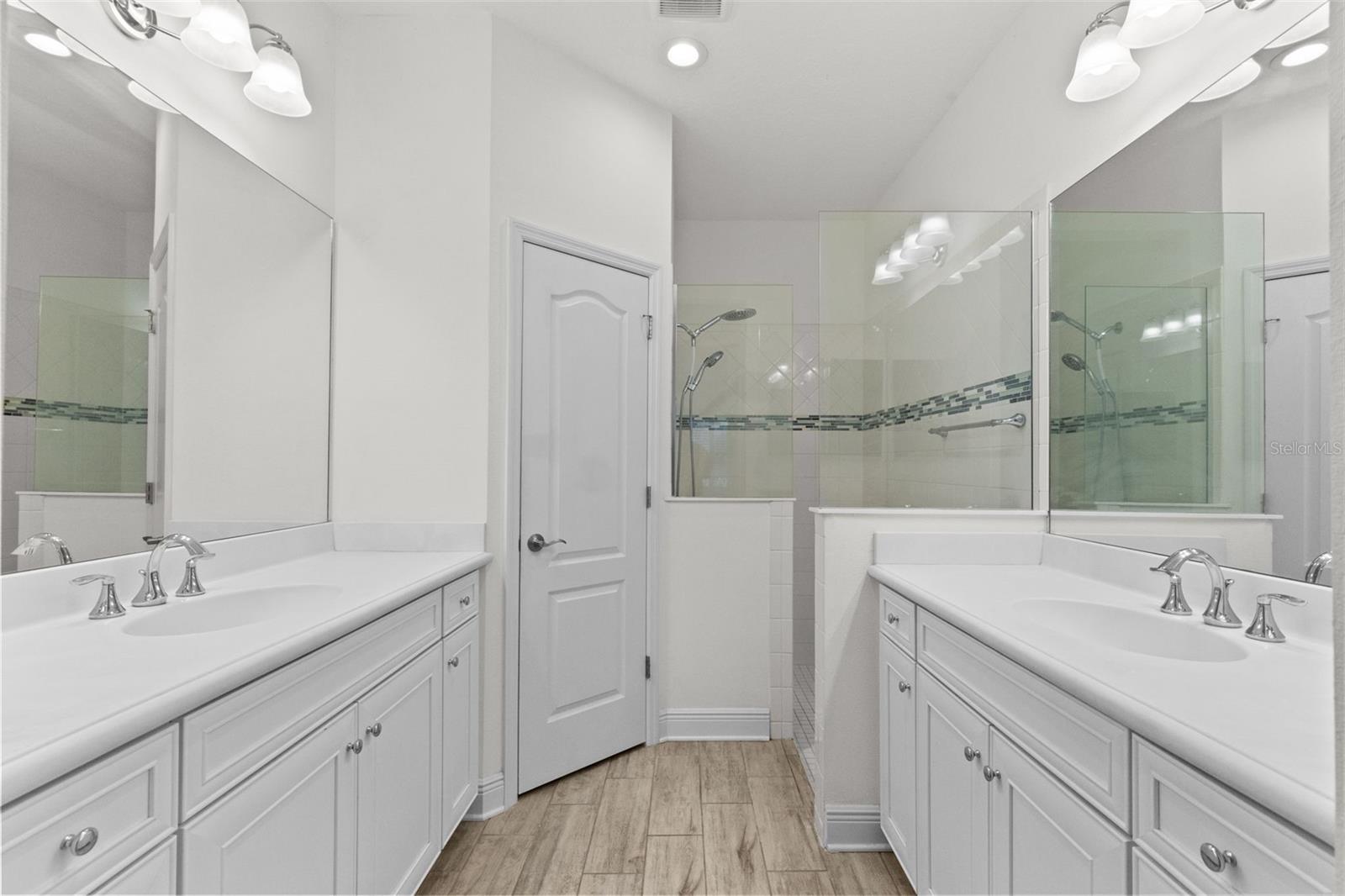 13506 Circa Crossing Dr Property Photo 11