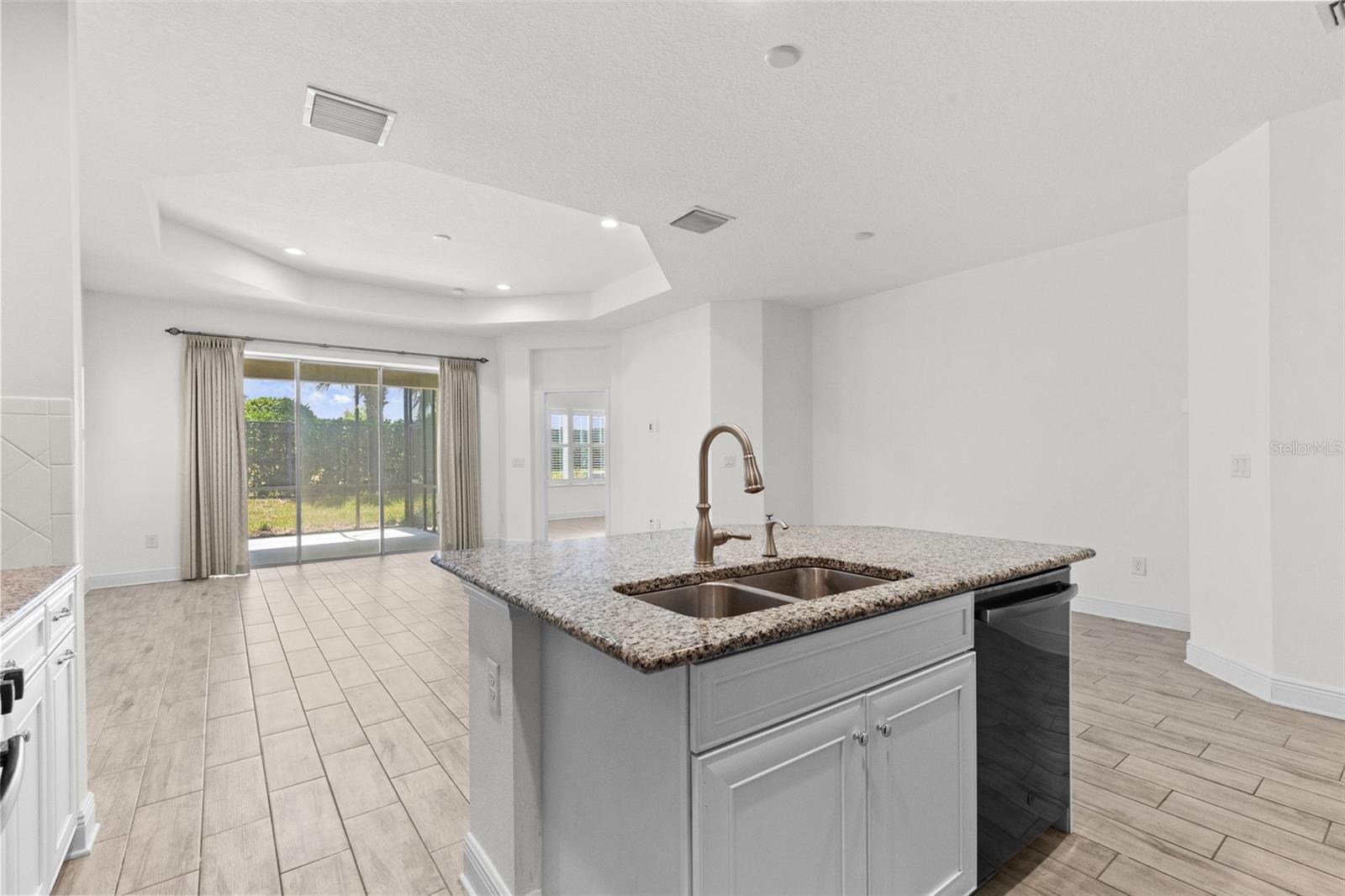13506 Circa Crossing Dr Property Photo 41