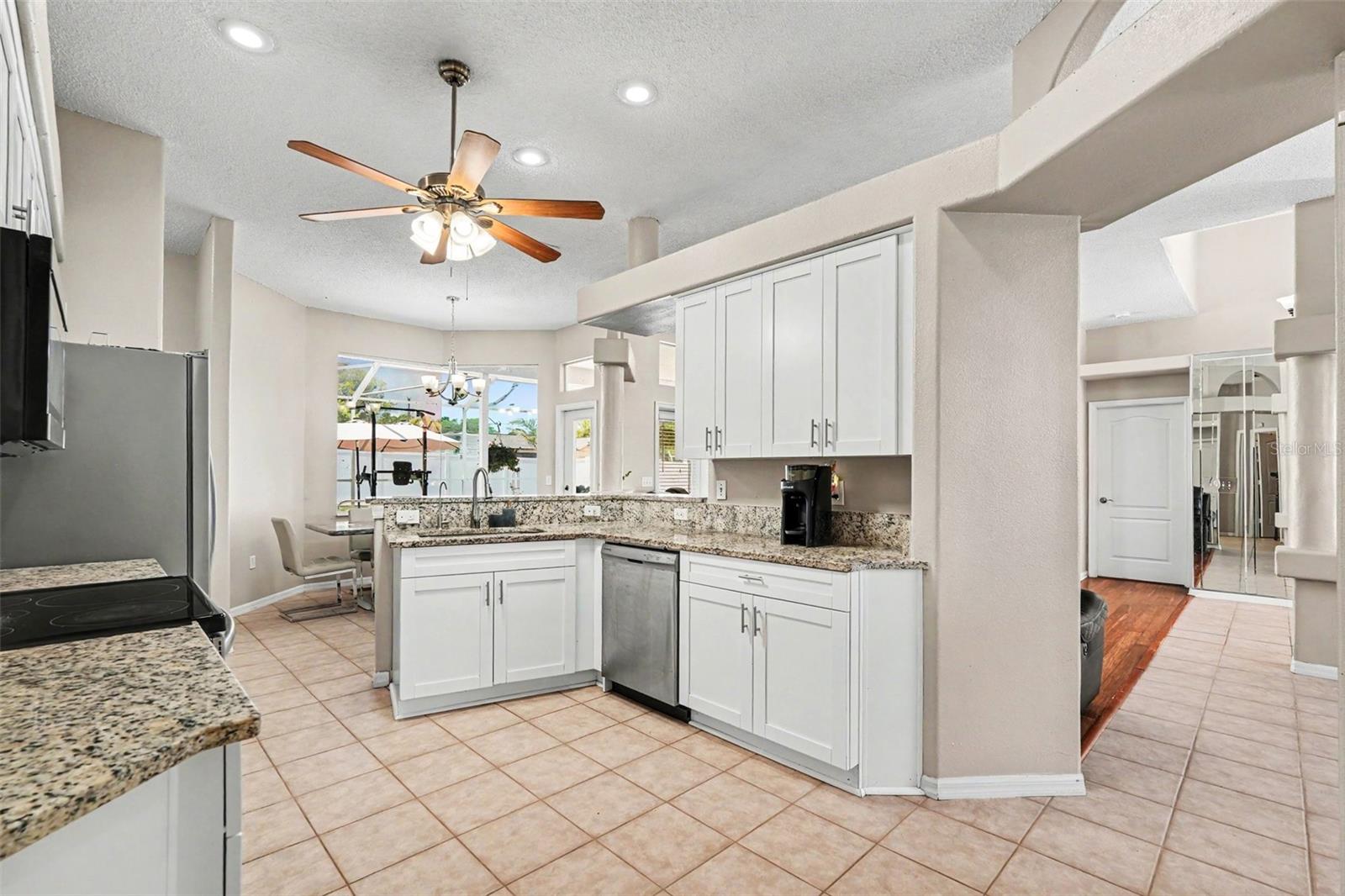 3944 Lema Dr Property Photo 12