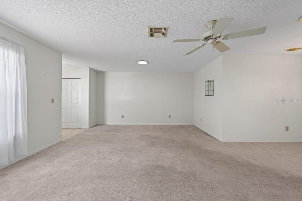 106 Silverbell Ct Property Photo 7
