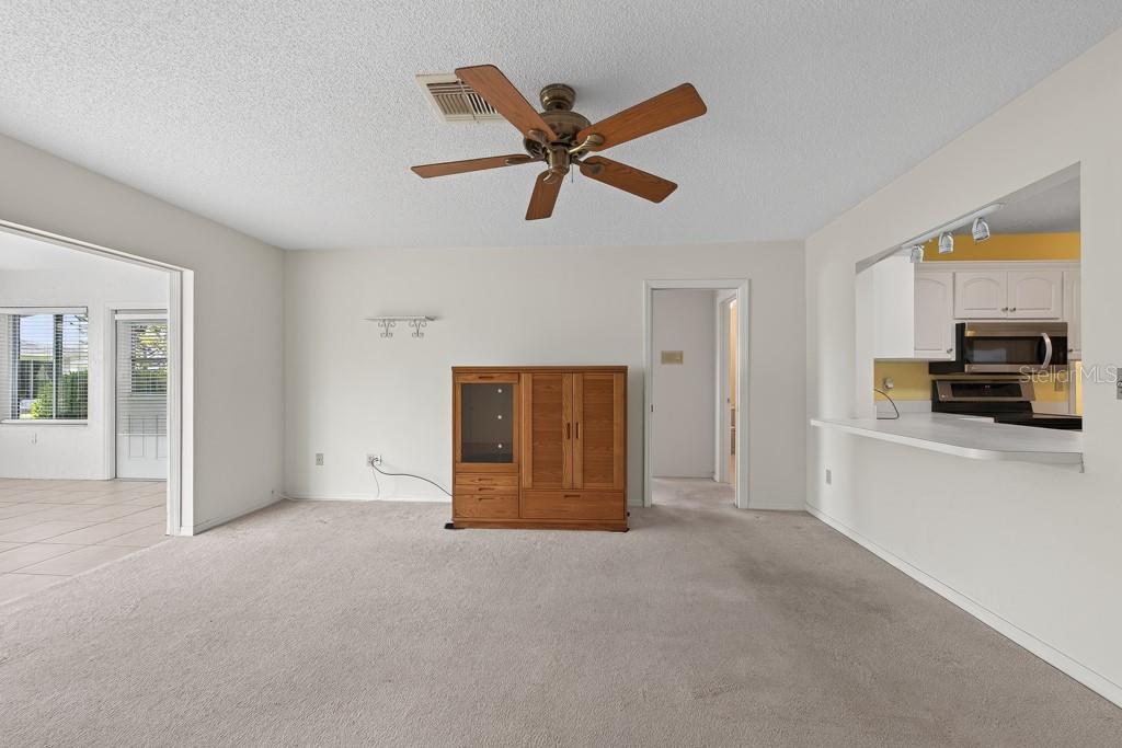 106 Silverbell Ct Property Photo 12