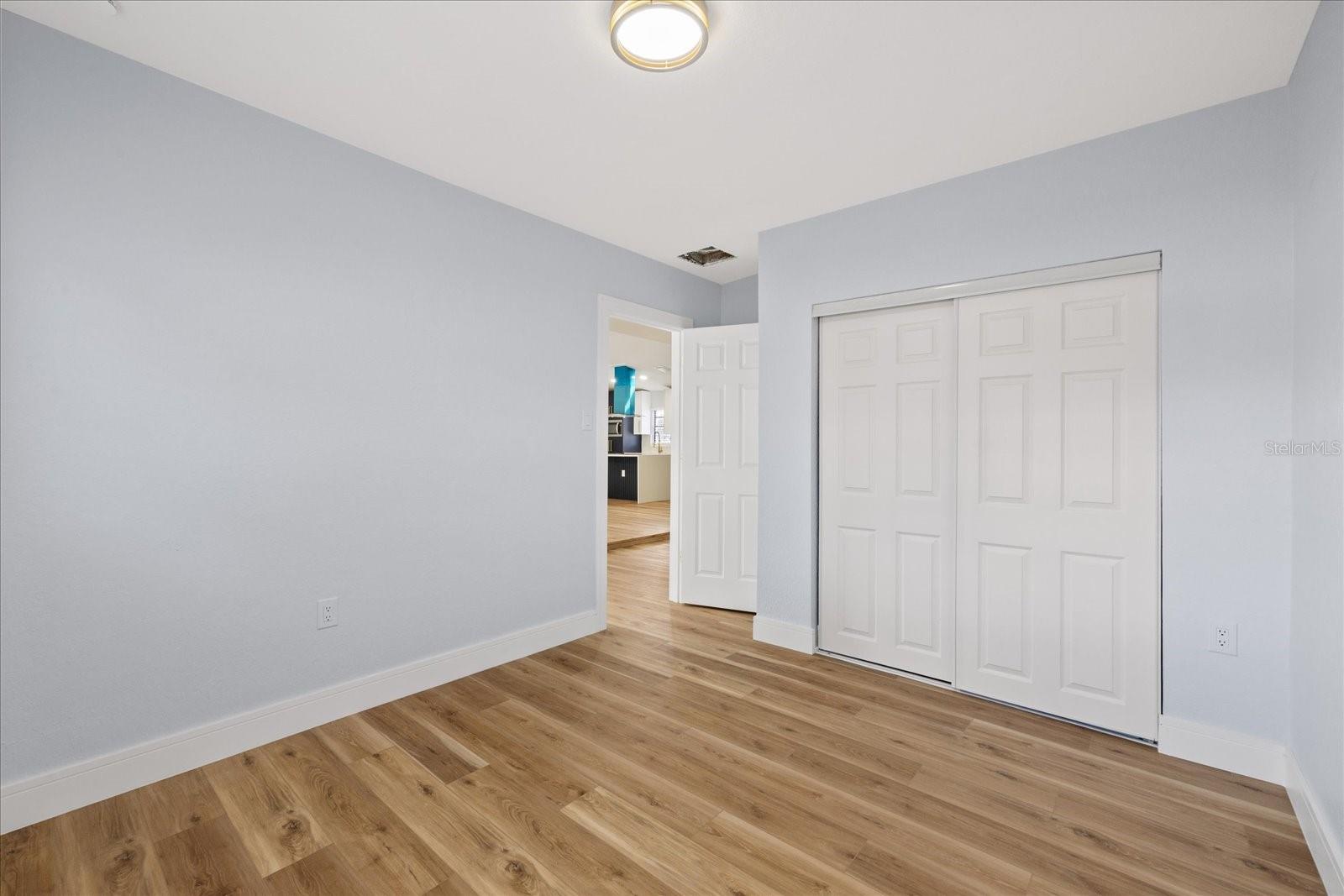 11660 Linden Dr Property Photo 32