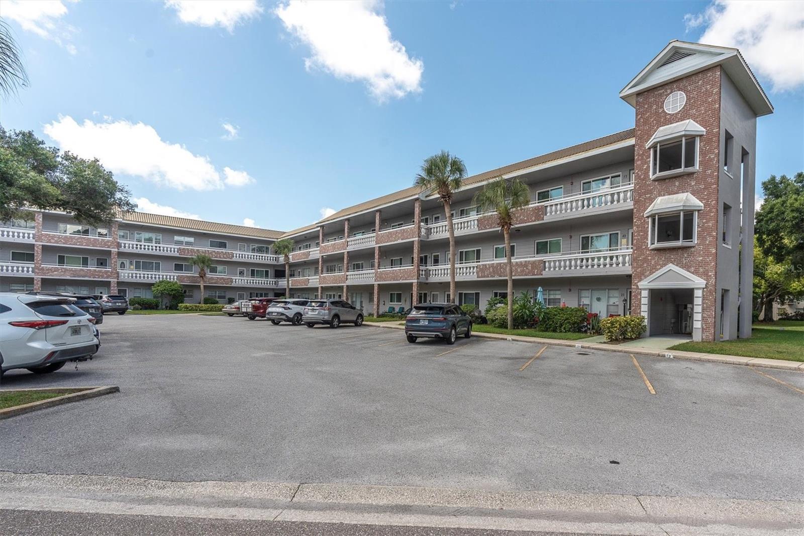 2461 Rhodesian Dr #45 Property Photo 1