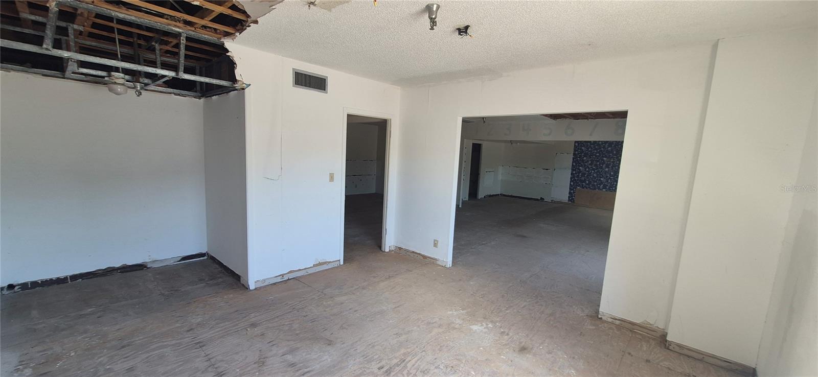 7789 131st St N Property Photo 19