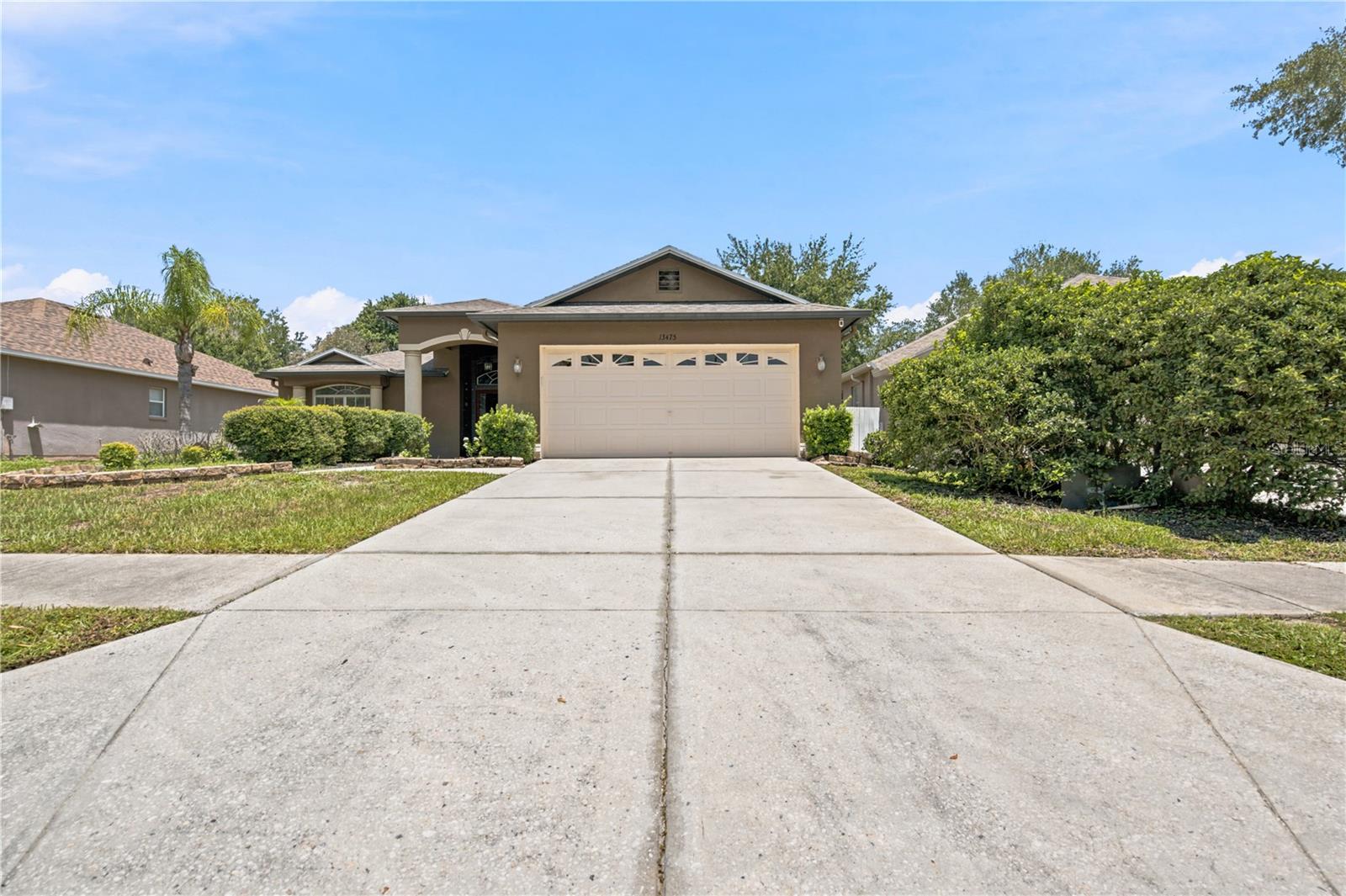 13475 Teaberry Ln Property Photo 4