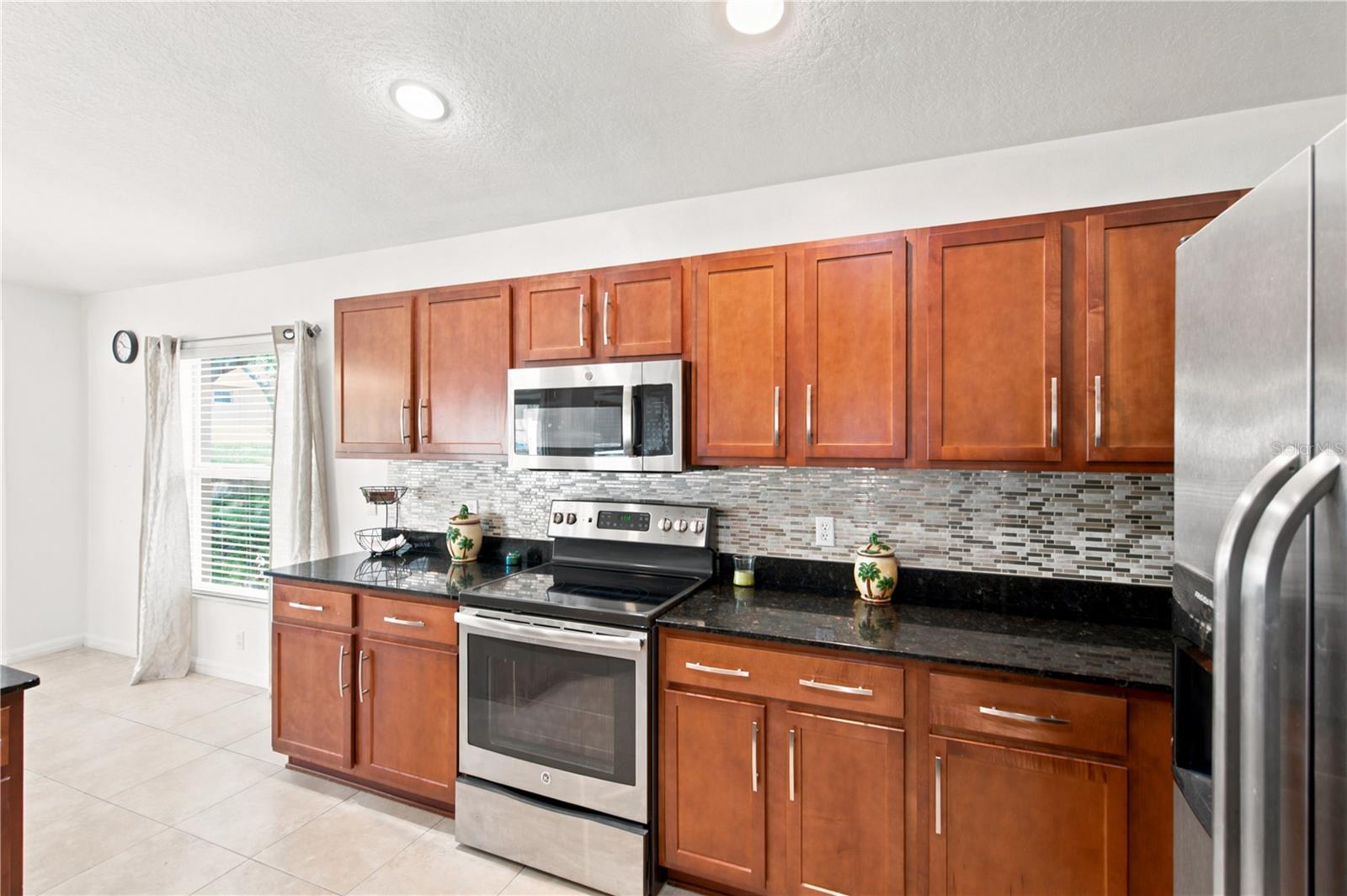 13475 Teaberry Ln Property Photo 8