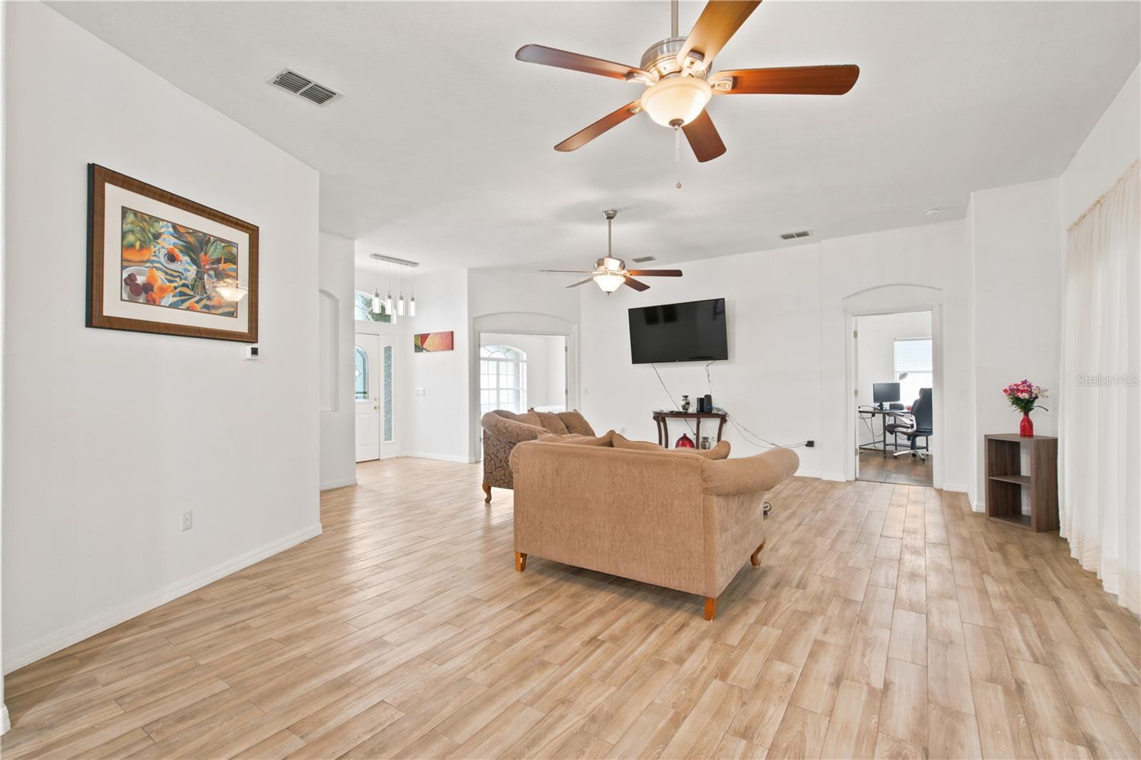 13475 Teaberry Ln Property Photo 15