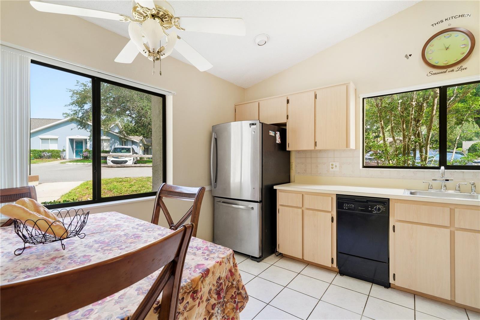8160 Sturbridge Ct #8160 Property Photo 7