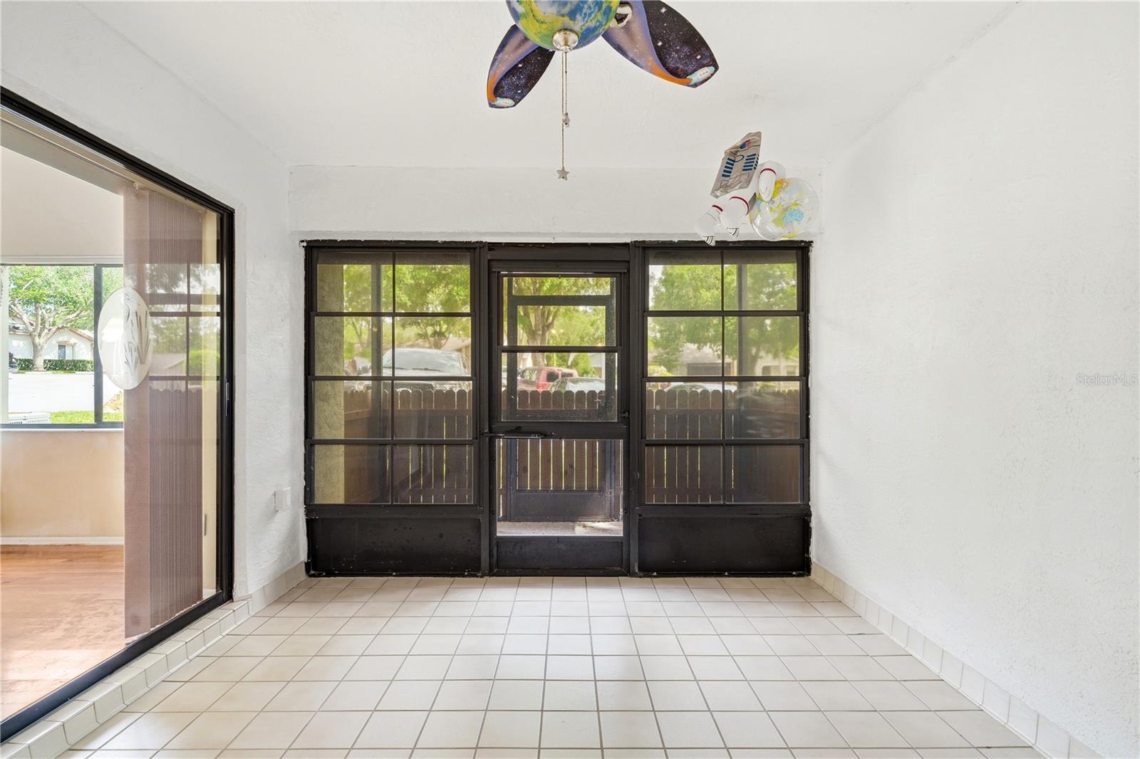 8160 Sturbridge Ct #8160 Property Photo 10