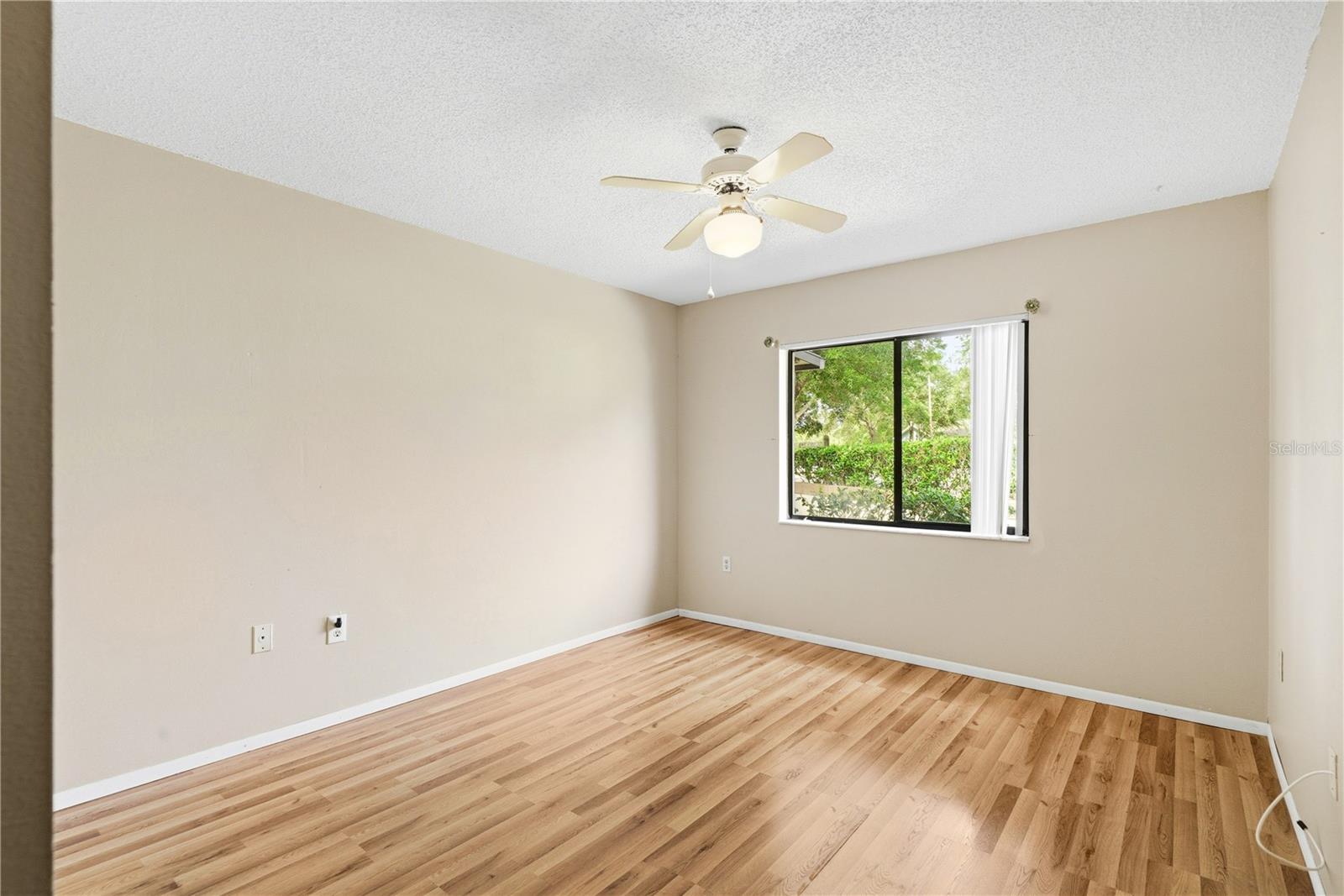 8160 Sturbridge Ct #8160 Property Photo 14