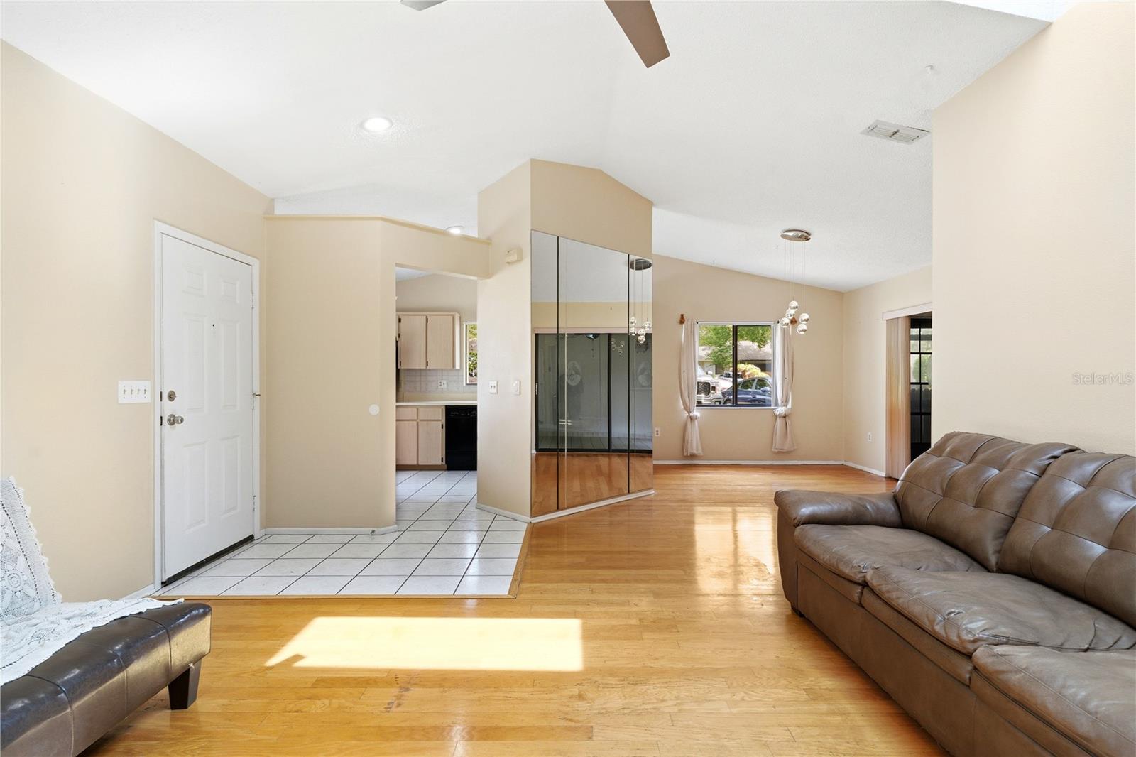 8160 Sturbridge Ct #8160 Property Photo 19