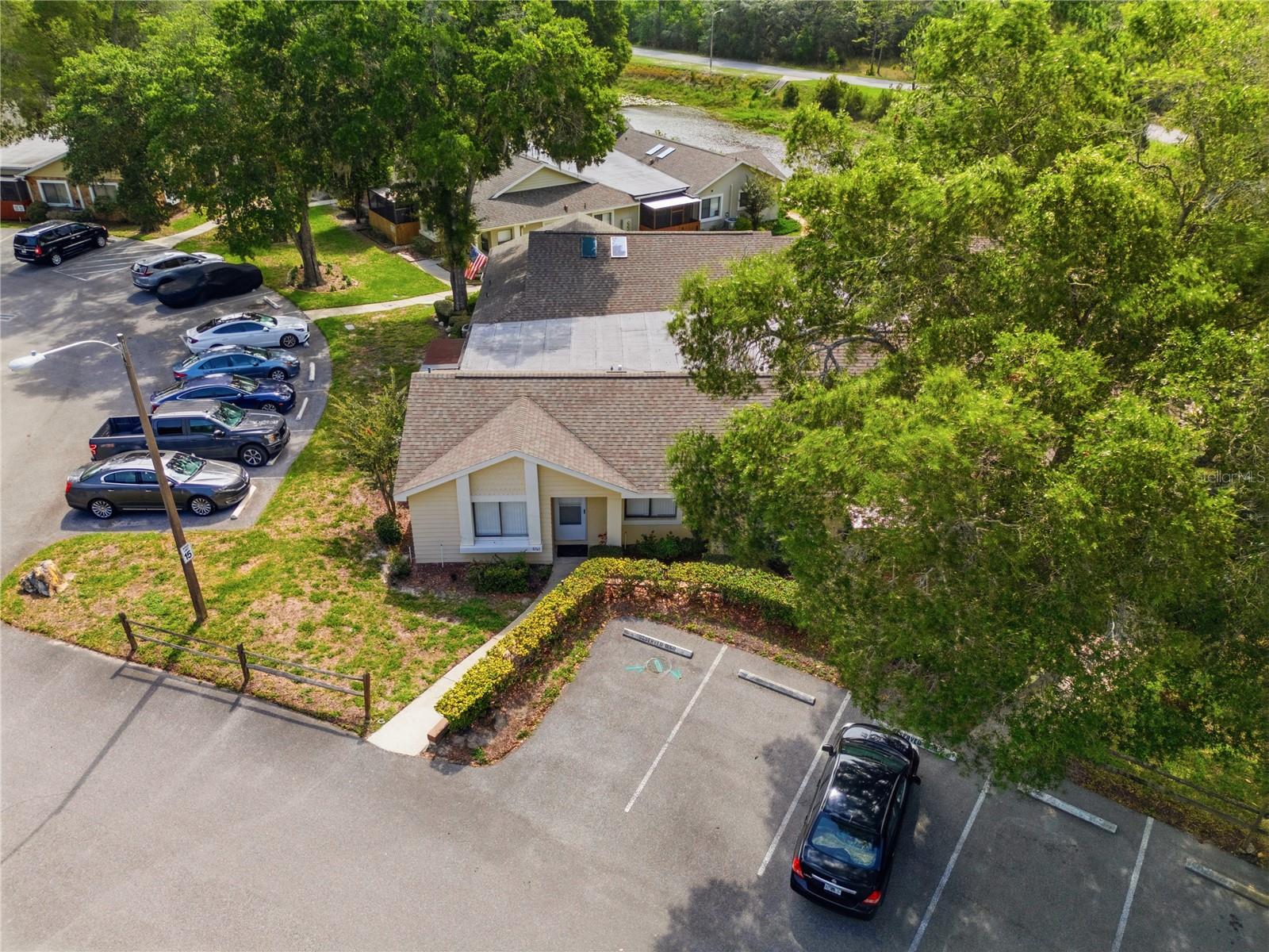 8160 Sturbridge Ct #8160 Property Photo 29