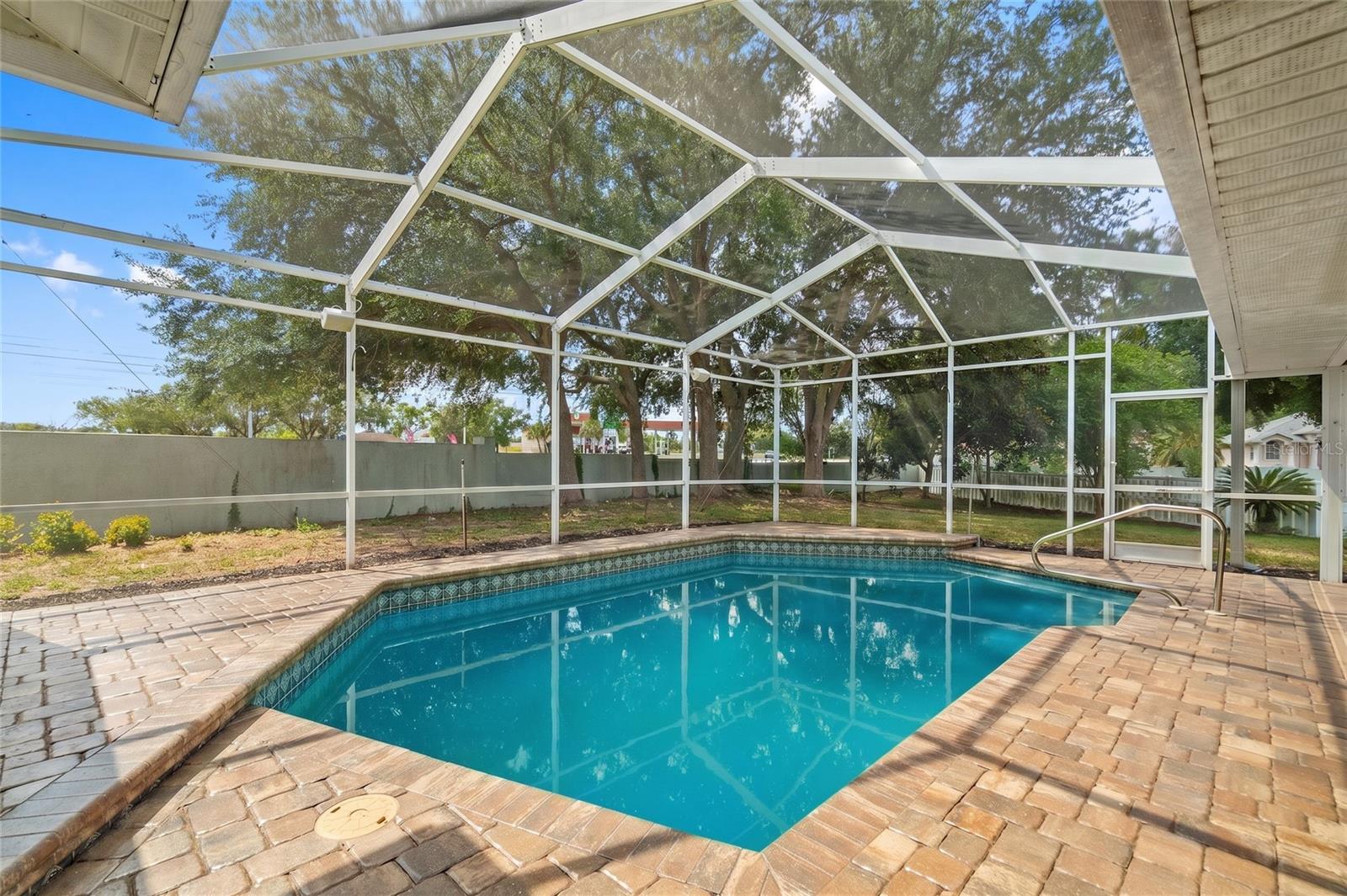 1174 Muscovy Dr Property Photo 43