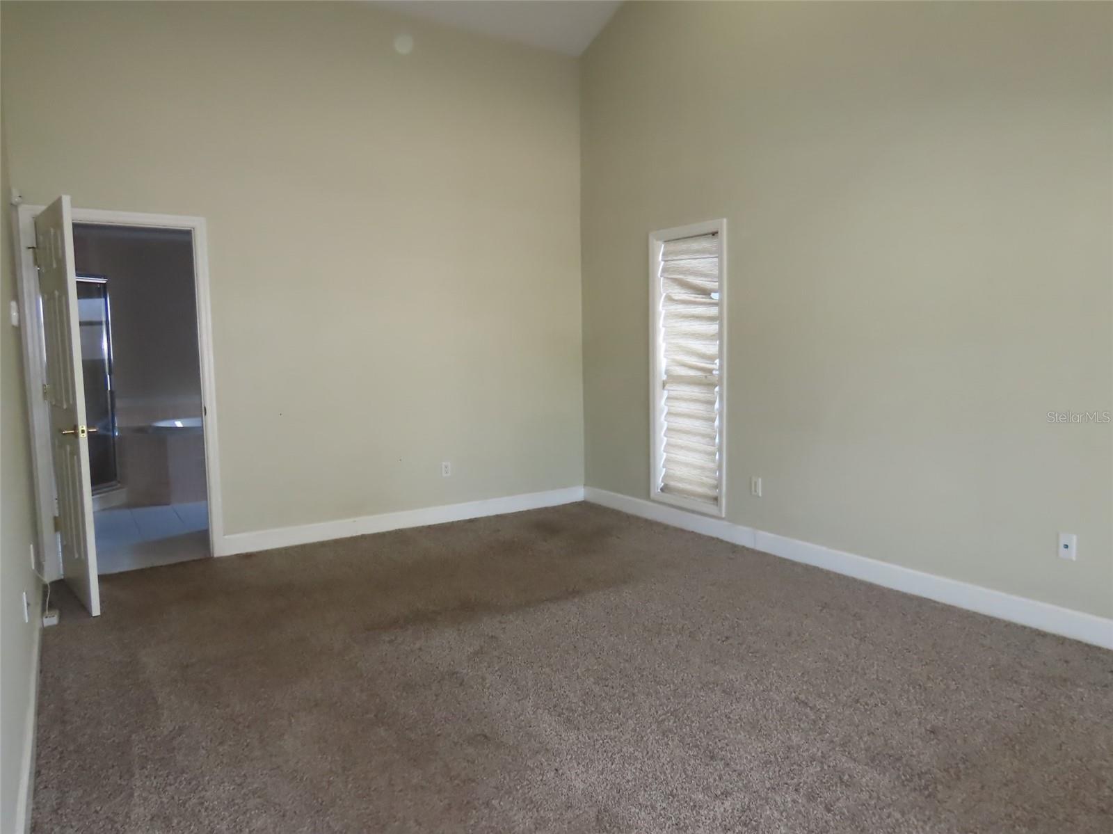 7555 Pine Valley Ln Property Photo 13