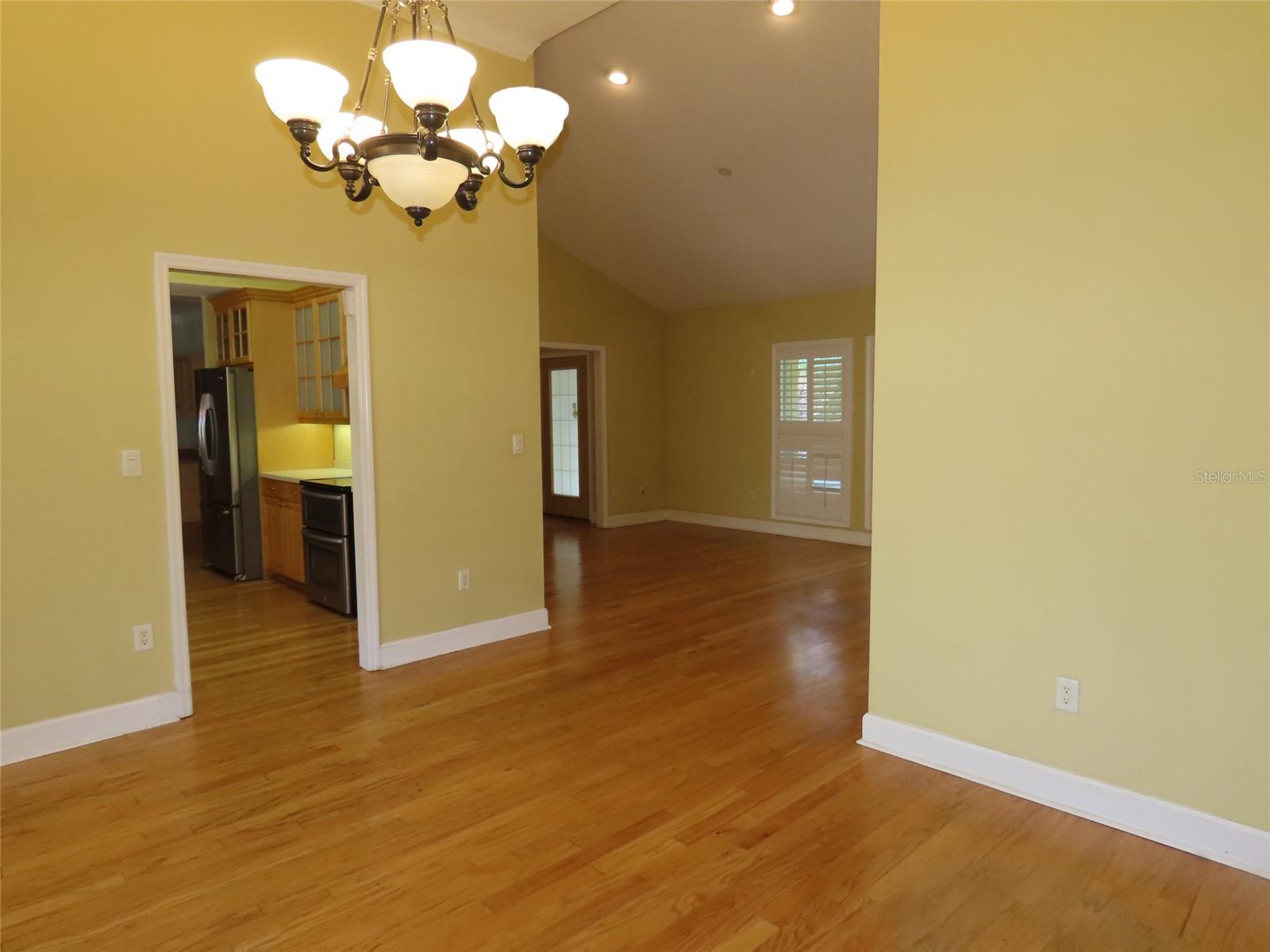7555 Pine Valley Ln Property Photo 21