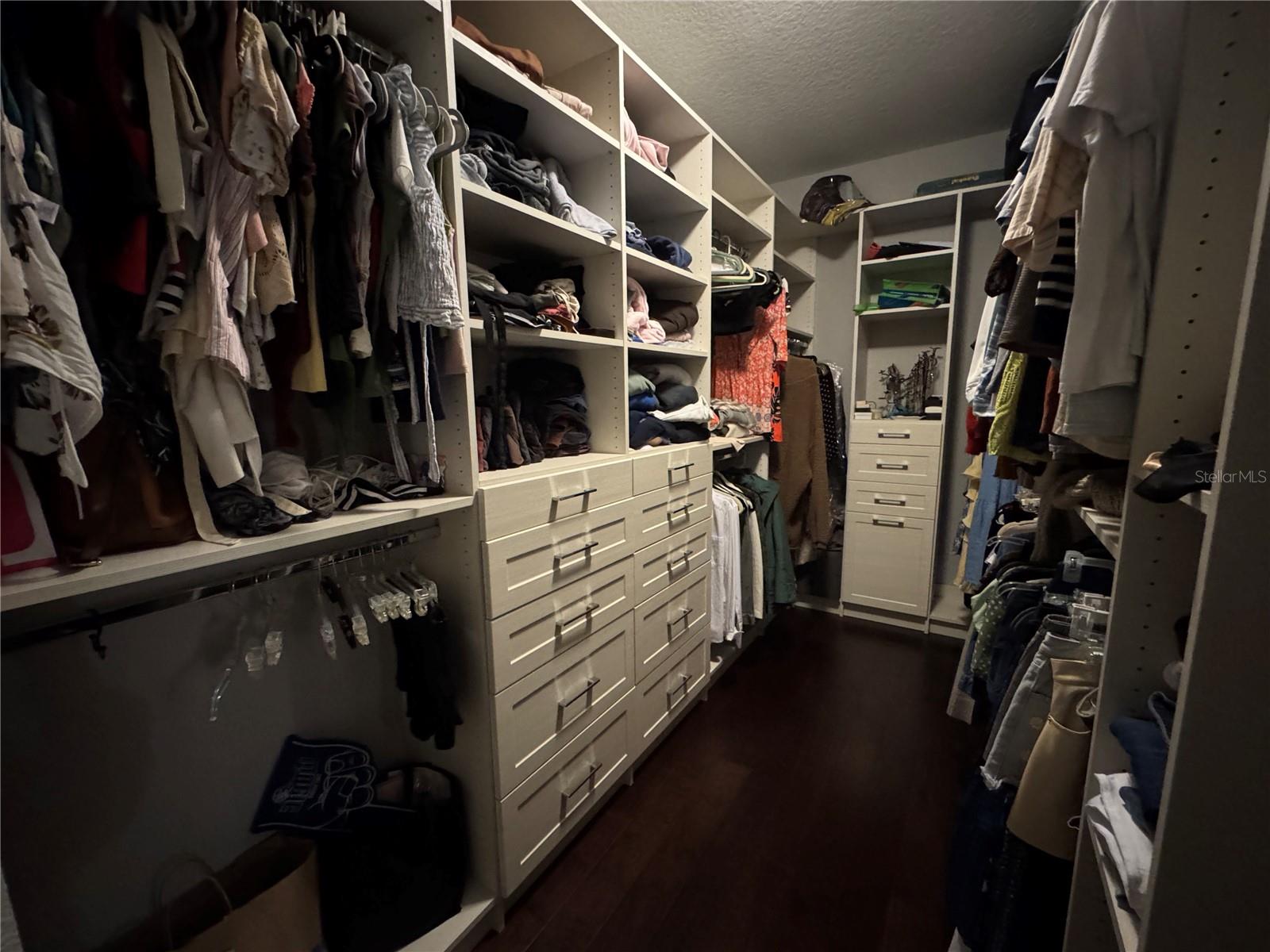 1442 Vivaldi Pl Property Photo 9