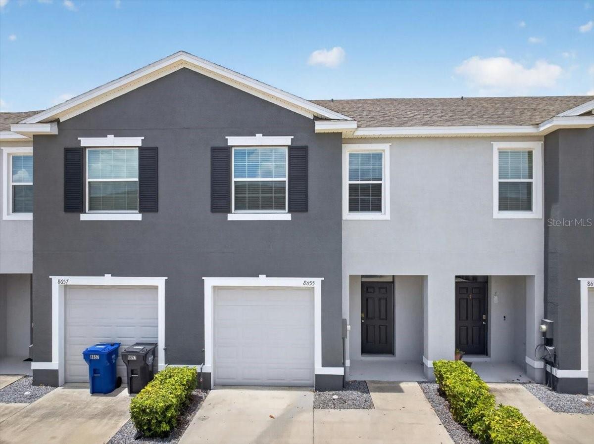 8655 Falling Blue Pl Property Photo 1