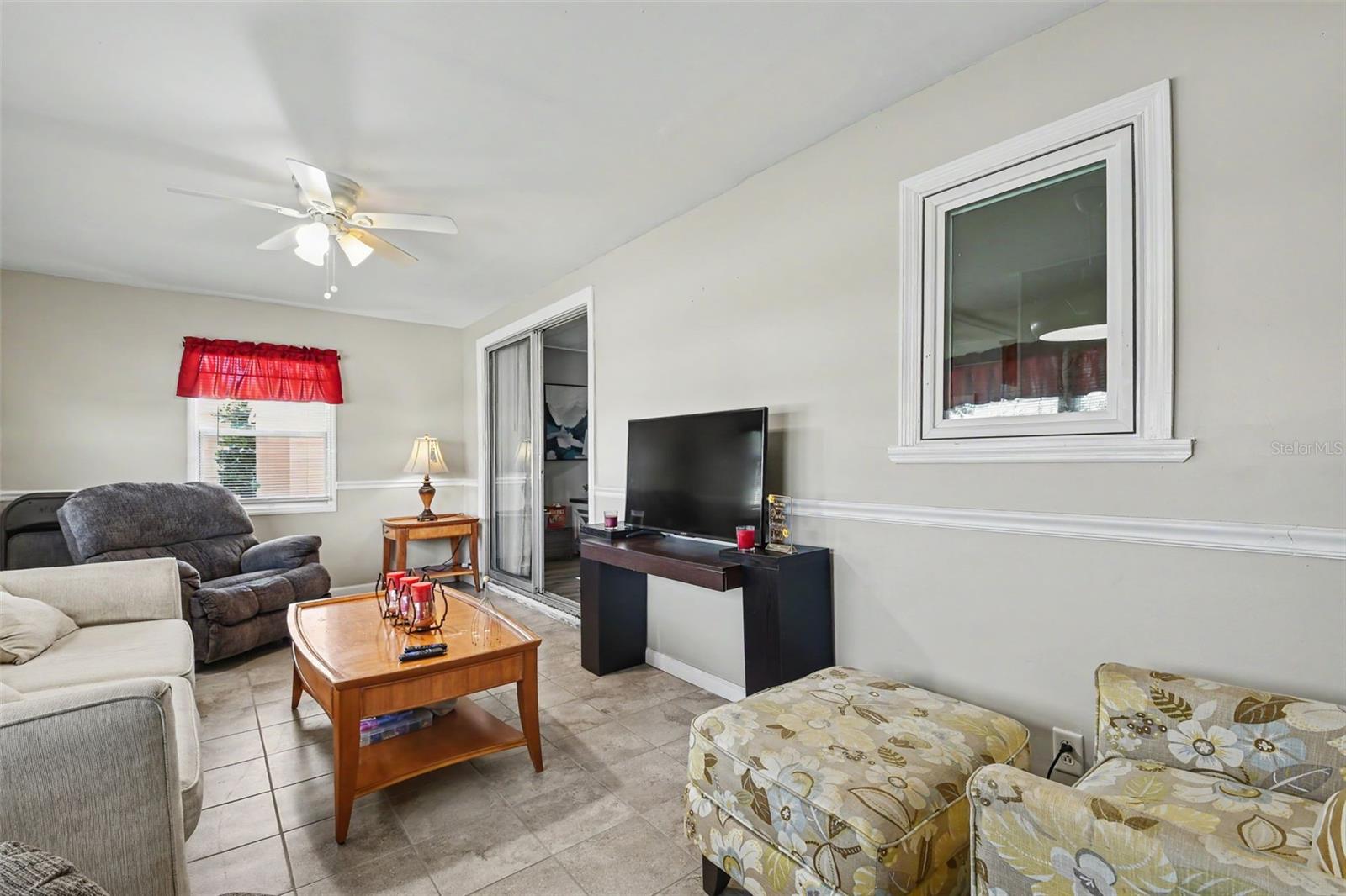 3902 Julie Dr Property Photo 16