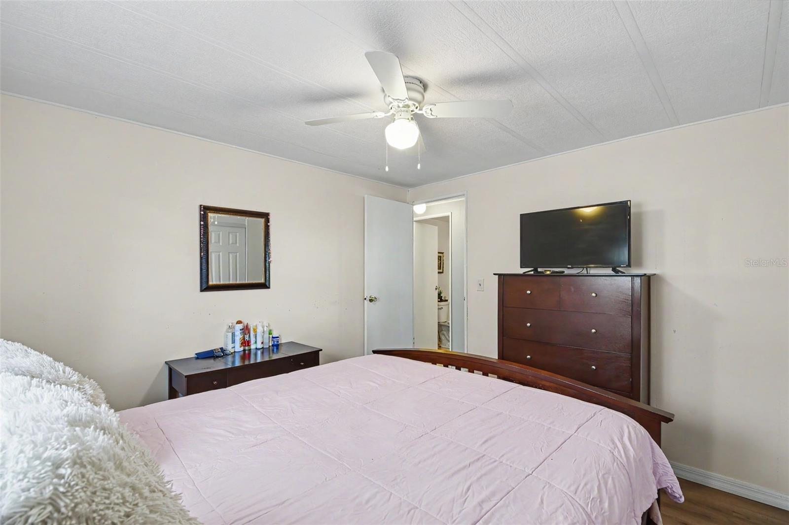 3902 Julie Dr Property Photo 22