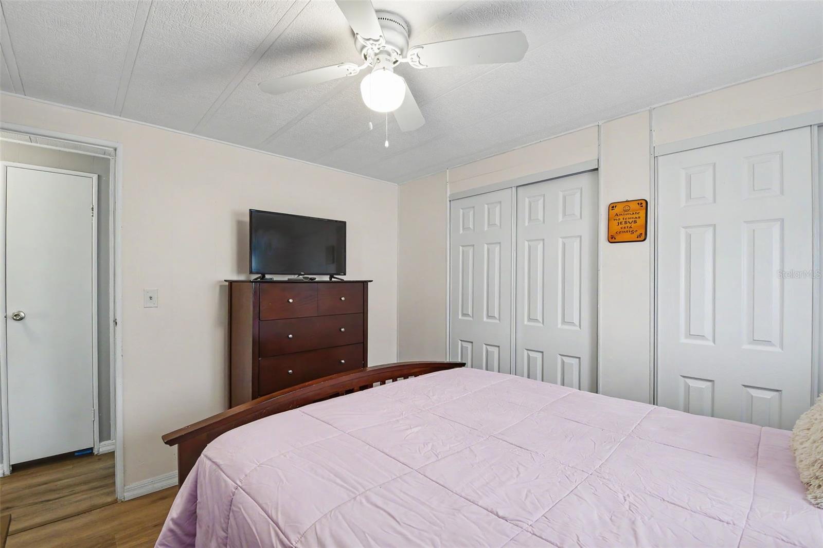 3902 Julie Dr Property Photo 23
