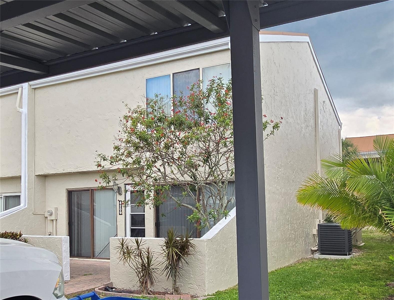 4209 Fogcutter Ct #4209 Property Photo 2