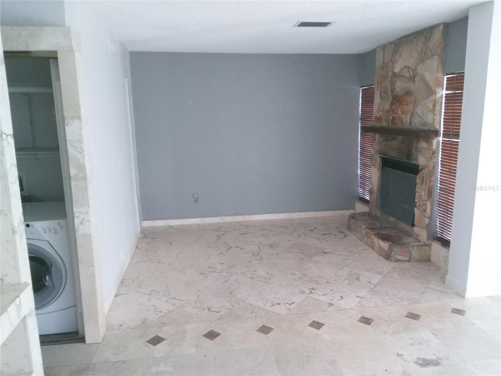 4209 Fogcutter Ct #4209 Property Photo 9
